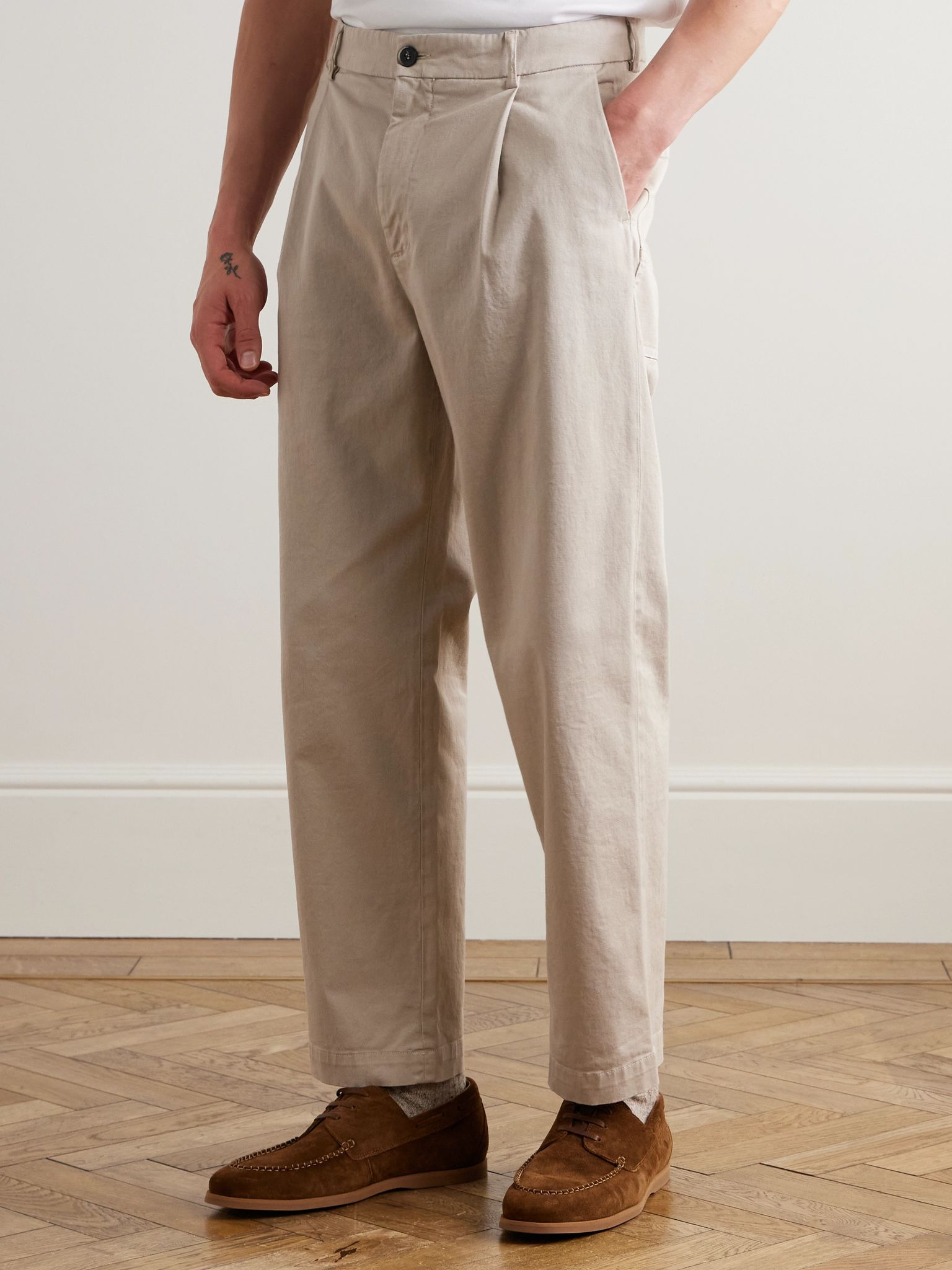 Tapered Cropped Pleated Stretch-Cotton Twill Trousers Beige - 3
