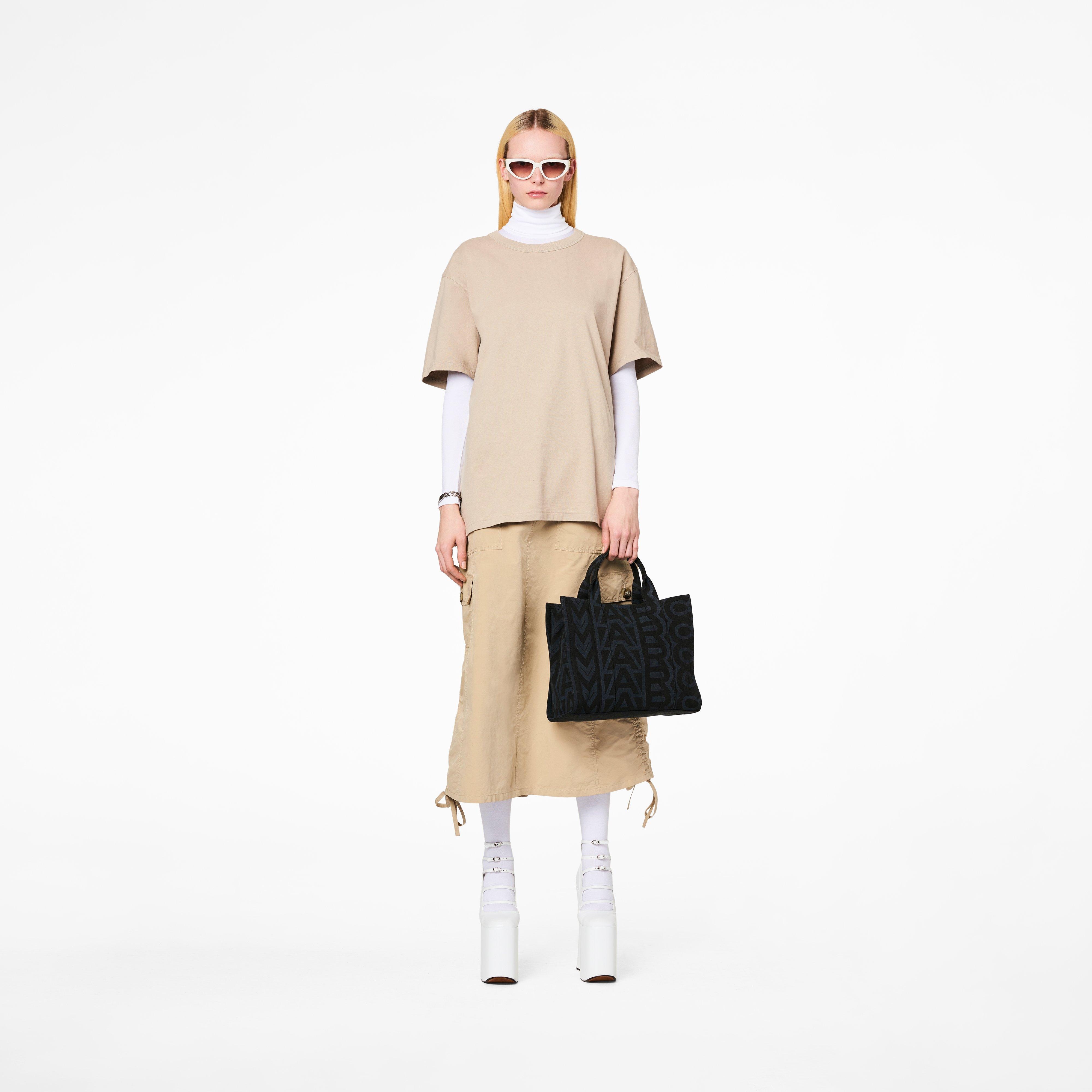 Marc Jacobs THE OUTLINE MONOGRAM MEDIUM TOTE BAG | REVERSIBLE