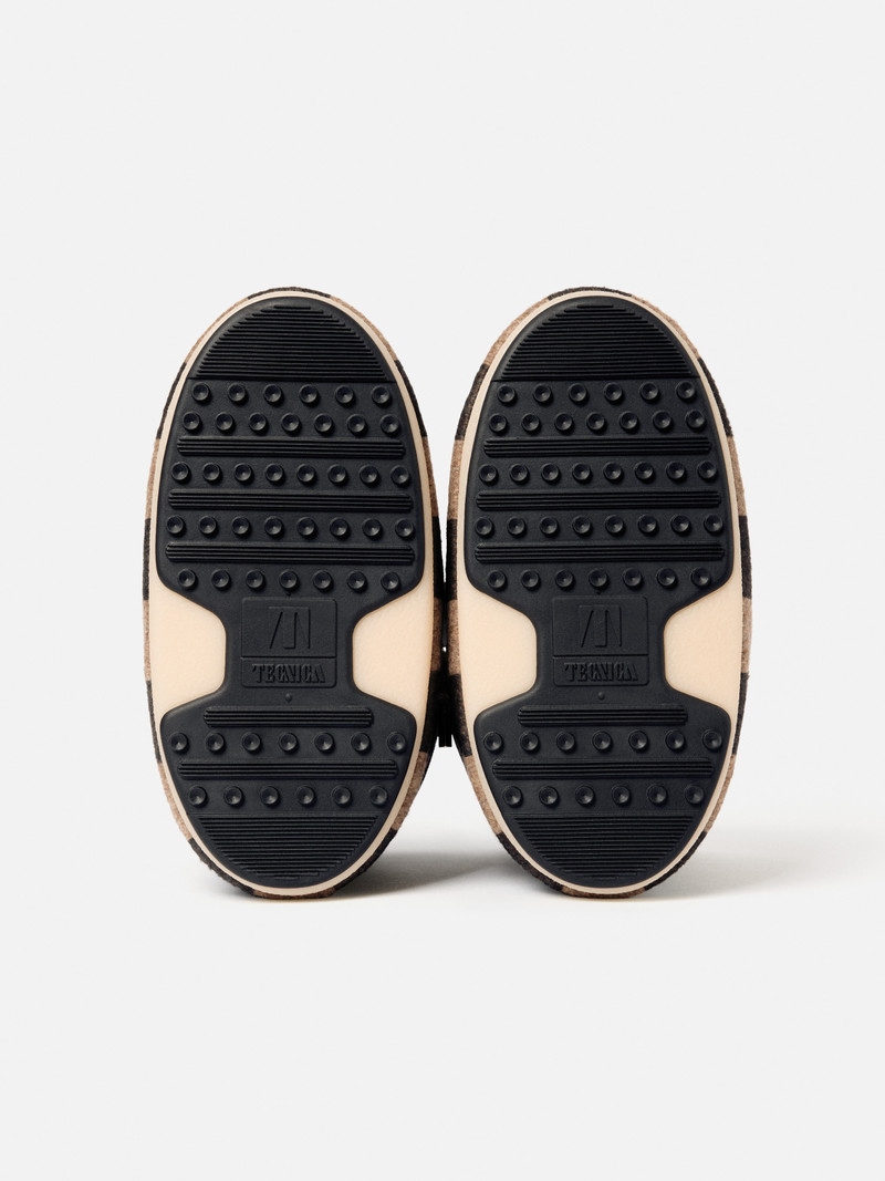 The Jacquemus Striped Moon Boot 4