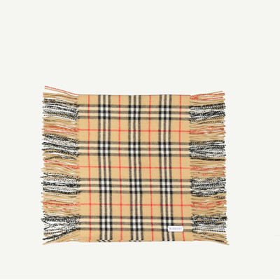 Burberry VINTAGE CHECKERED SCARF WITH FRINGED EDGES outlook