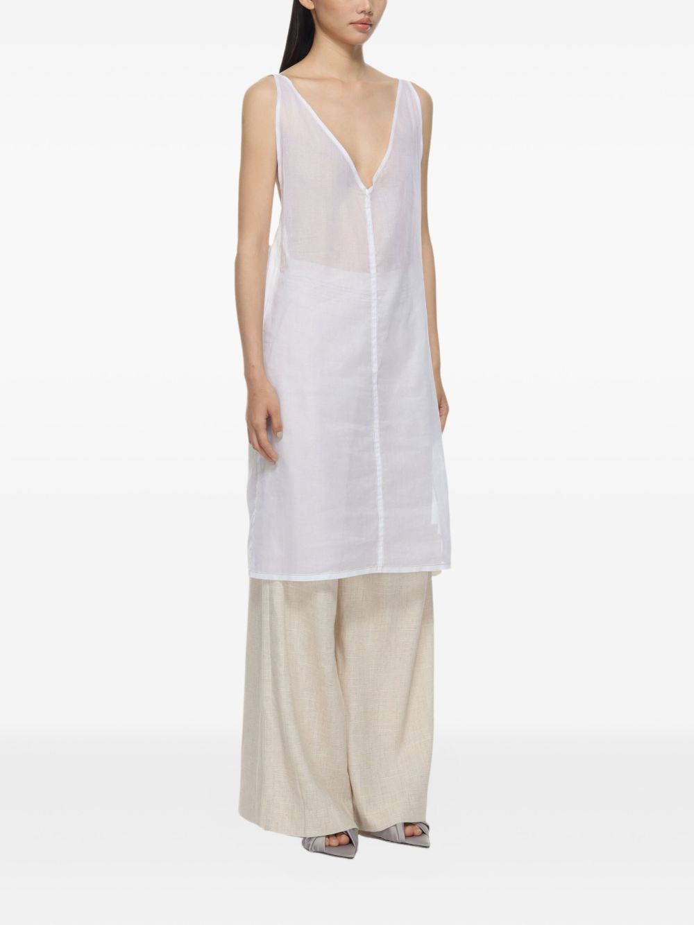 V-neck dress - 3