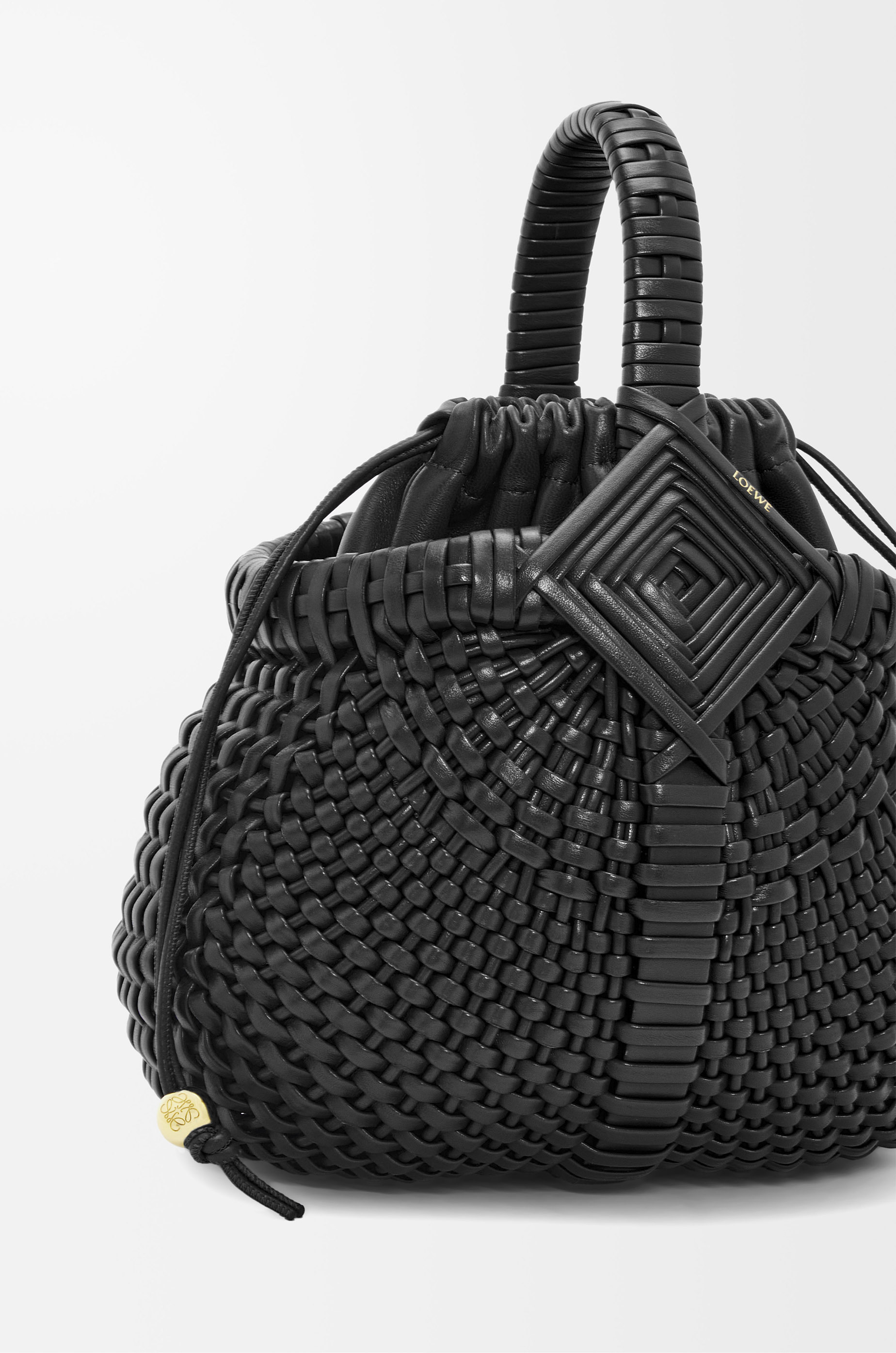 Mini Diamond Round Basket bag in calfskin - 7