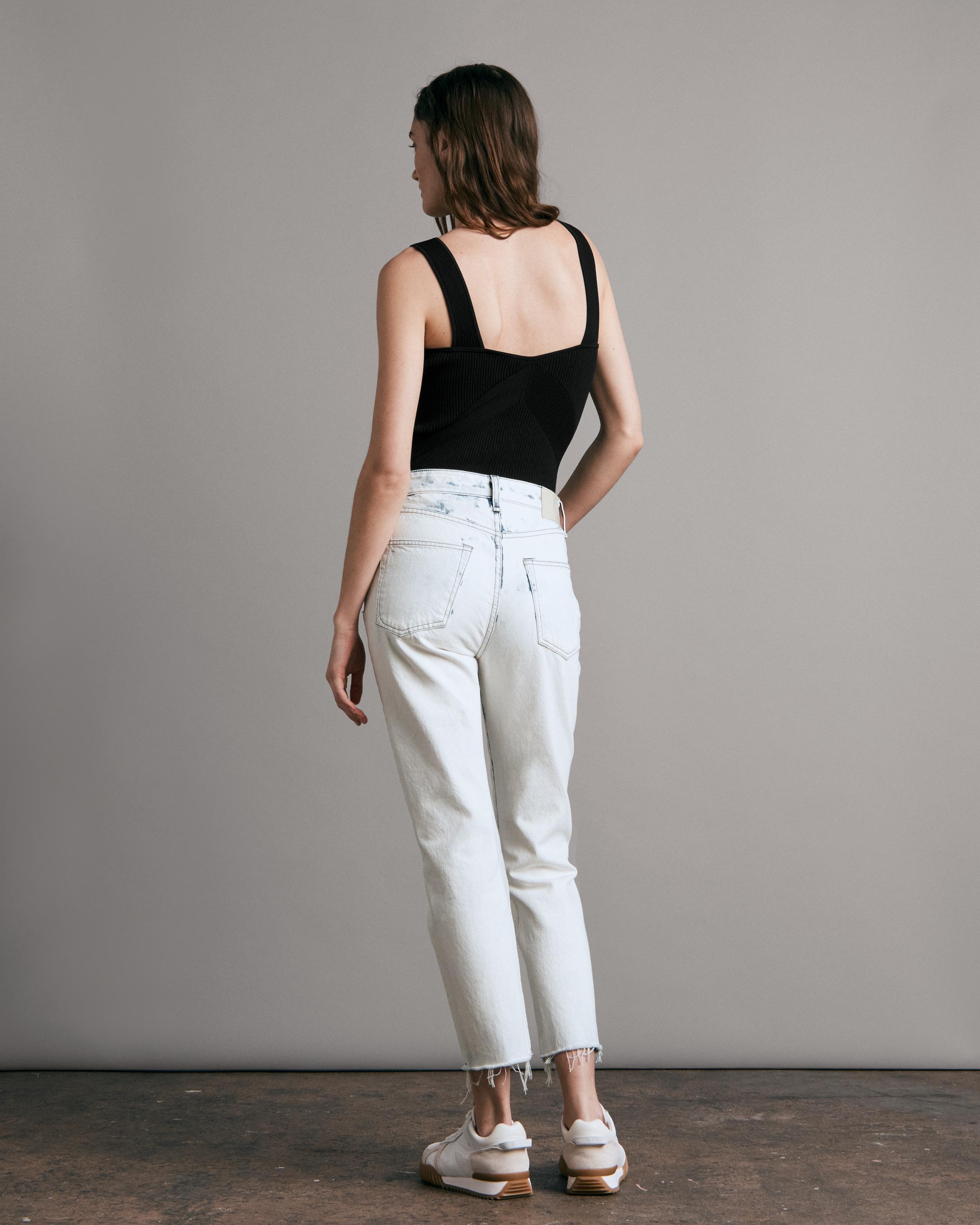 Nina Cigarette - Half Moon
High-Rise Jean - 4