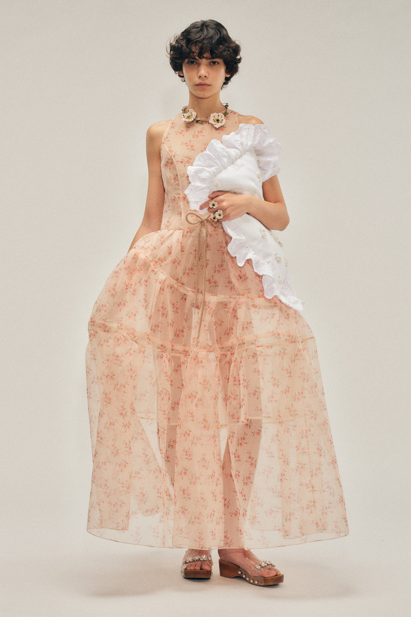 Tapered Back Hoop Flounce Dress 1