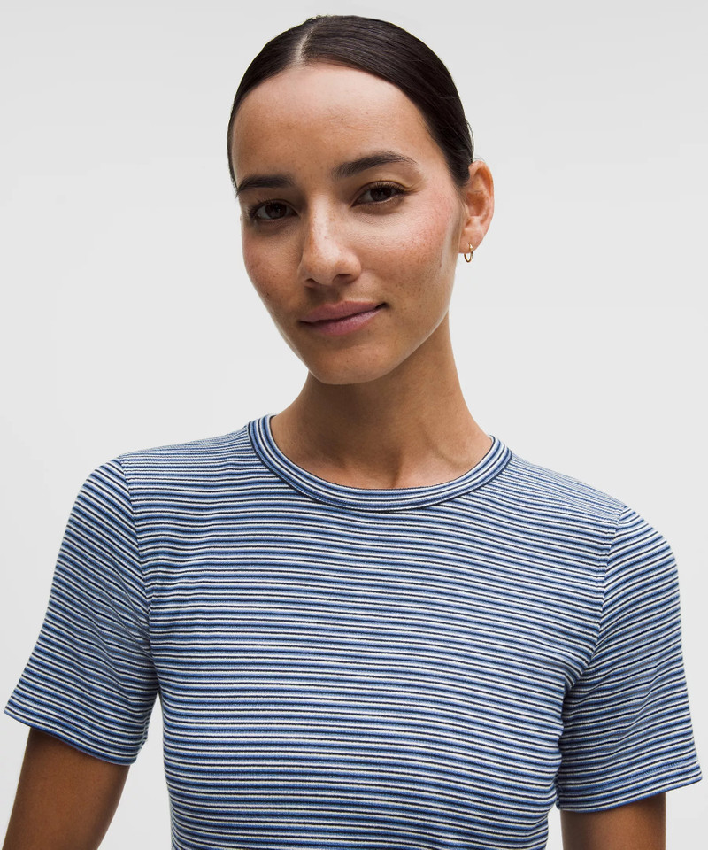 Hold Tight Short-Sleeve Shirt 4