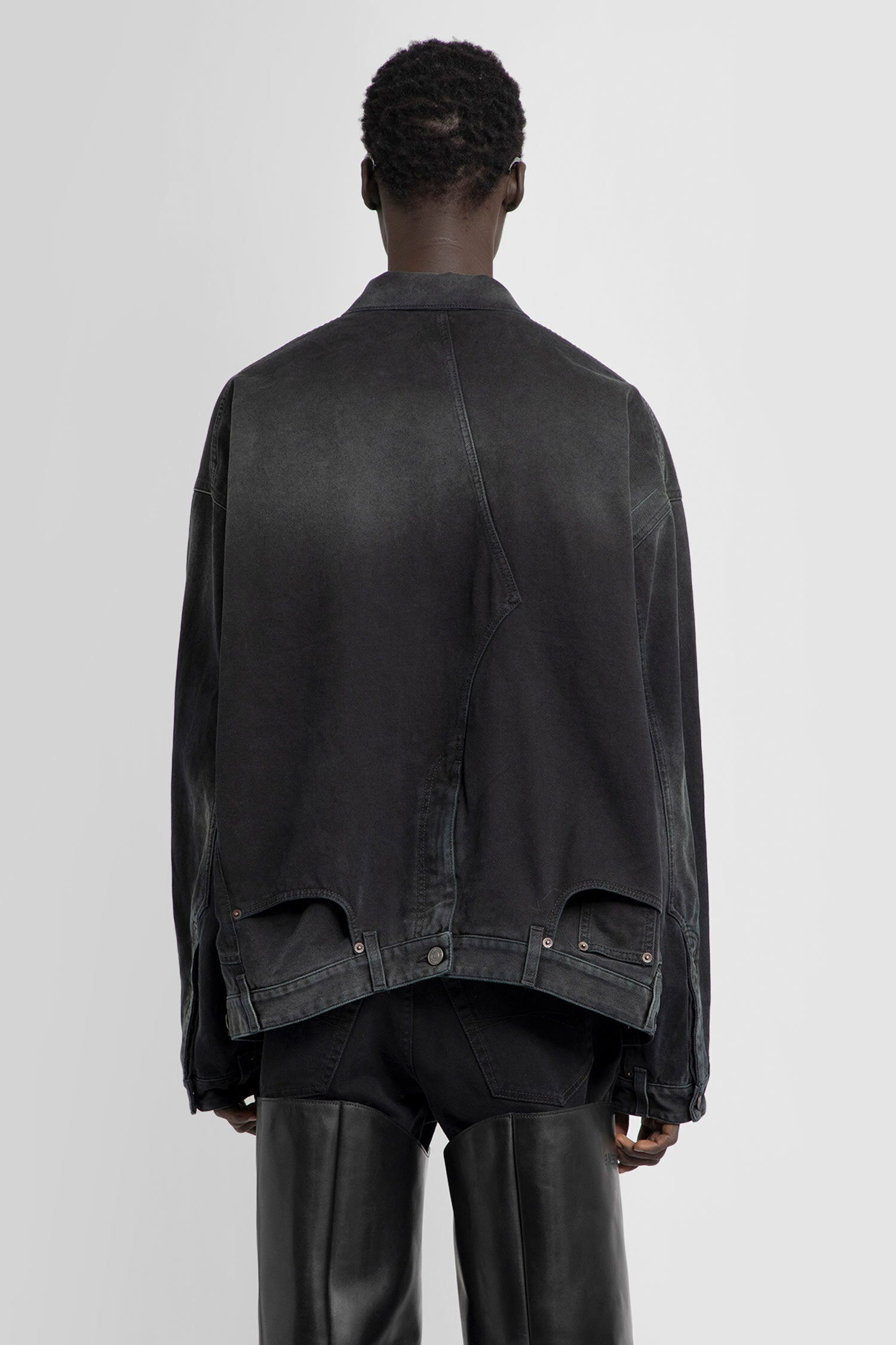 BALENCIAGA MAN BLACK JACKETS - 4