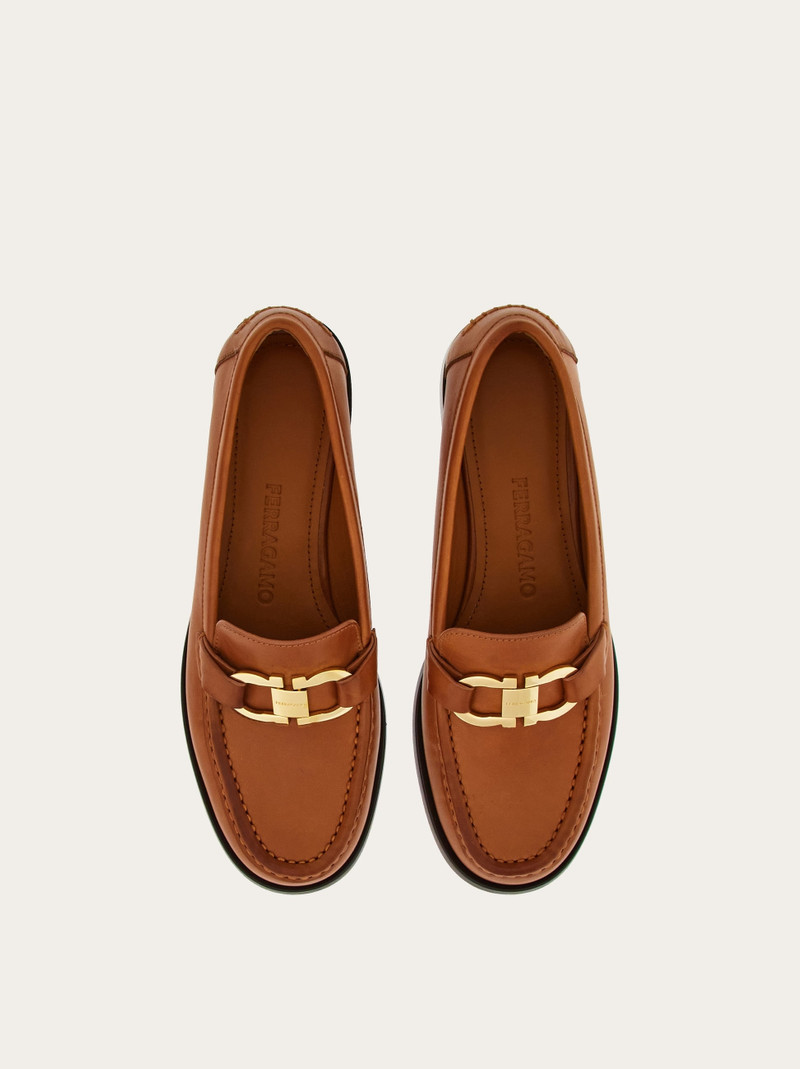 FERRAGAMO Moccasin with Gancini ornament outlook
