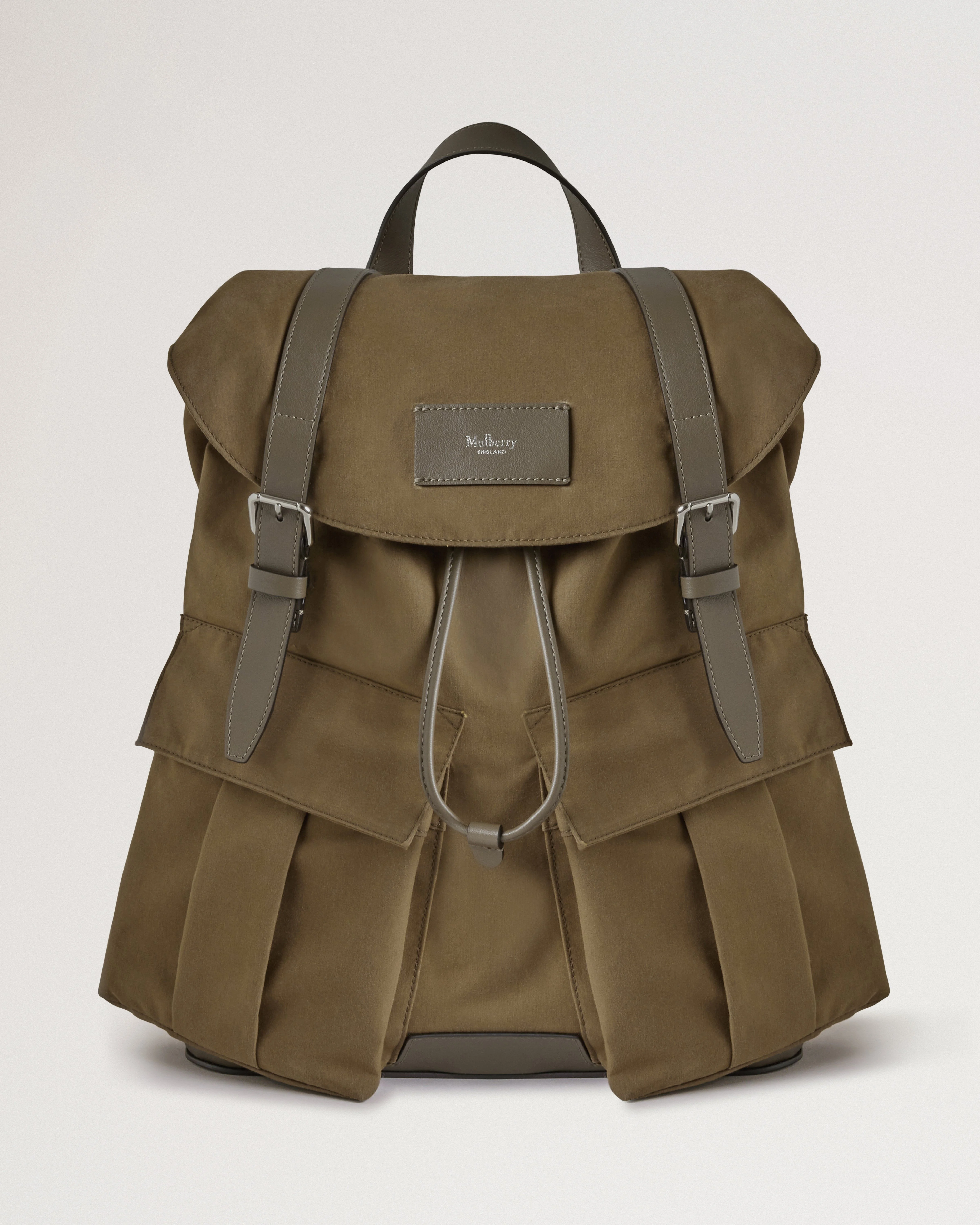 Heritage Waxed Backpack
Dark Moss Waxed Cotton - 1