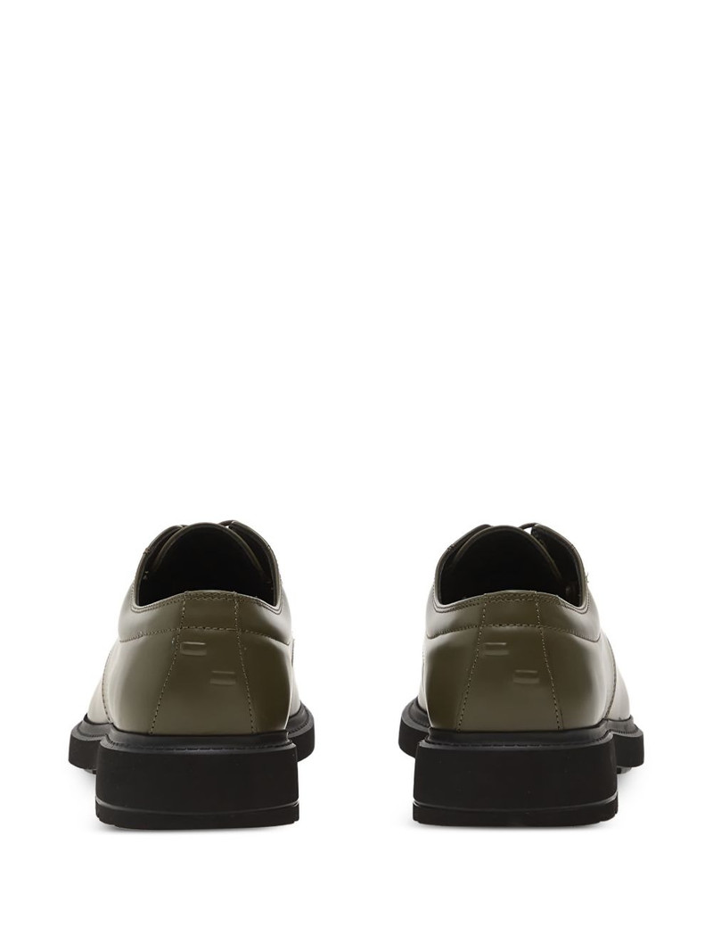 Clean Derby trainers 3