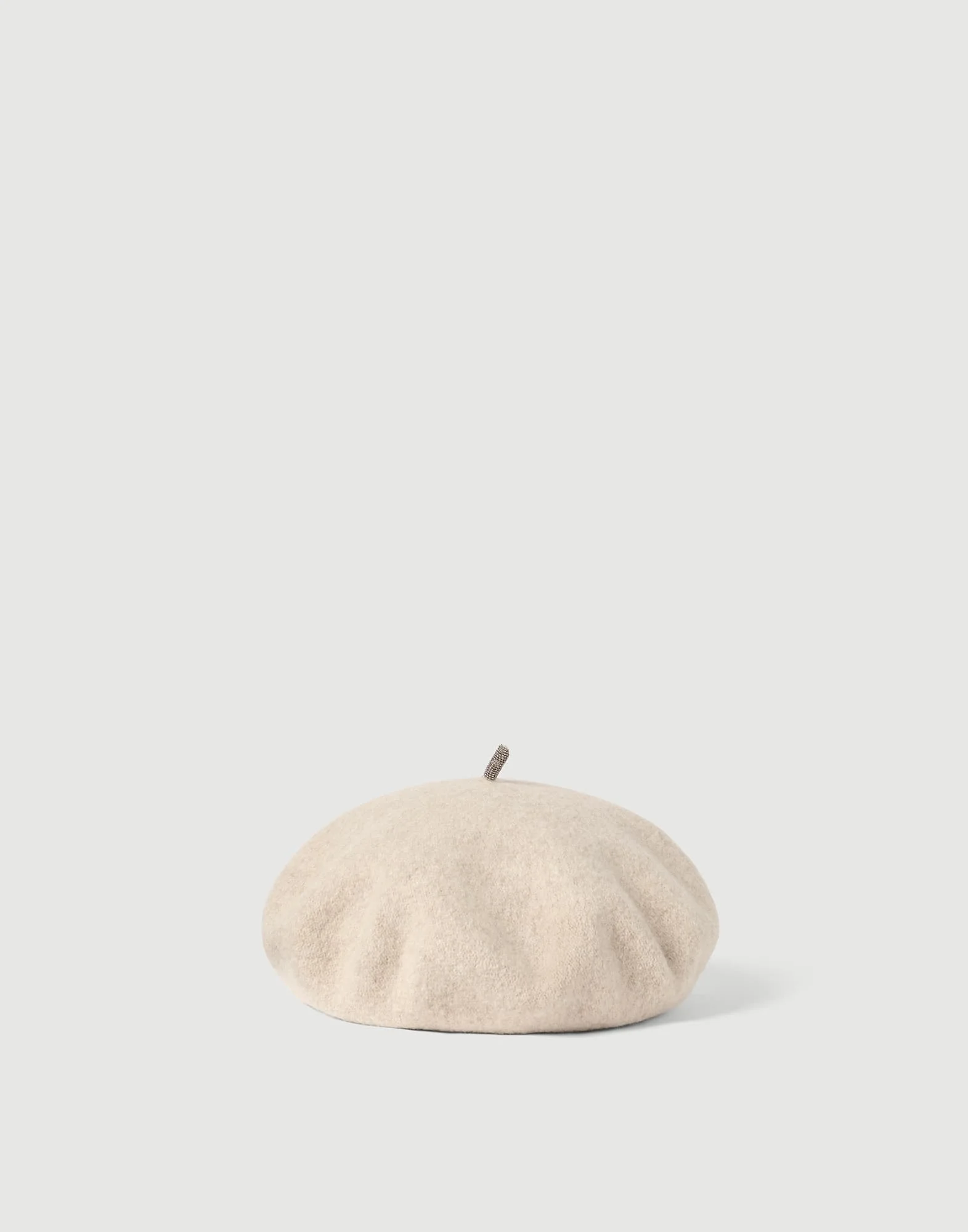 Wool beret with precious detail - 1