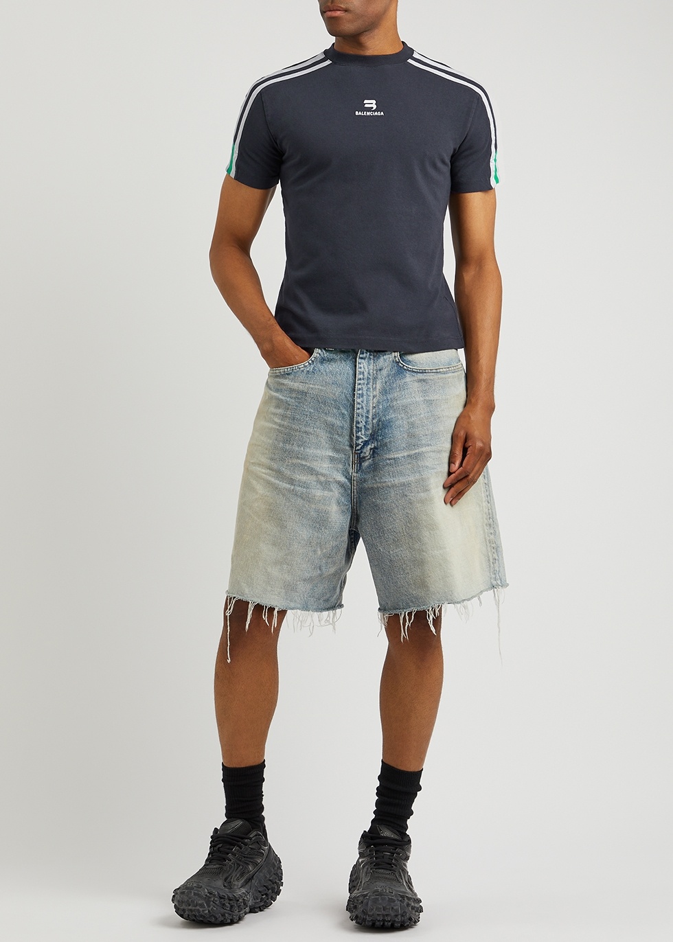 BALENCIAGA sporty b shrunk t-shirt | REVERSIBLE BALENCIAGA sporty b shrunk t-shirt | REVERSIBLE