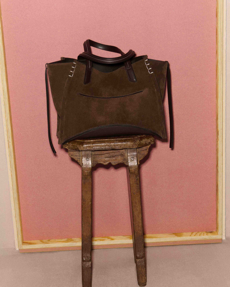 LOAFER CABAS BAG IN BROWN SUEDE 5