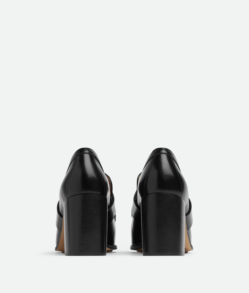 Bottega Veneta Monsieur Pump outlook