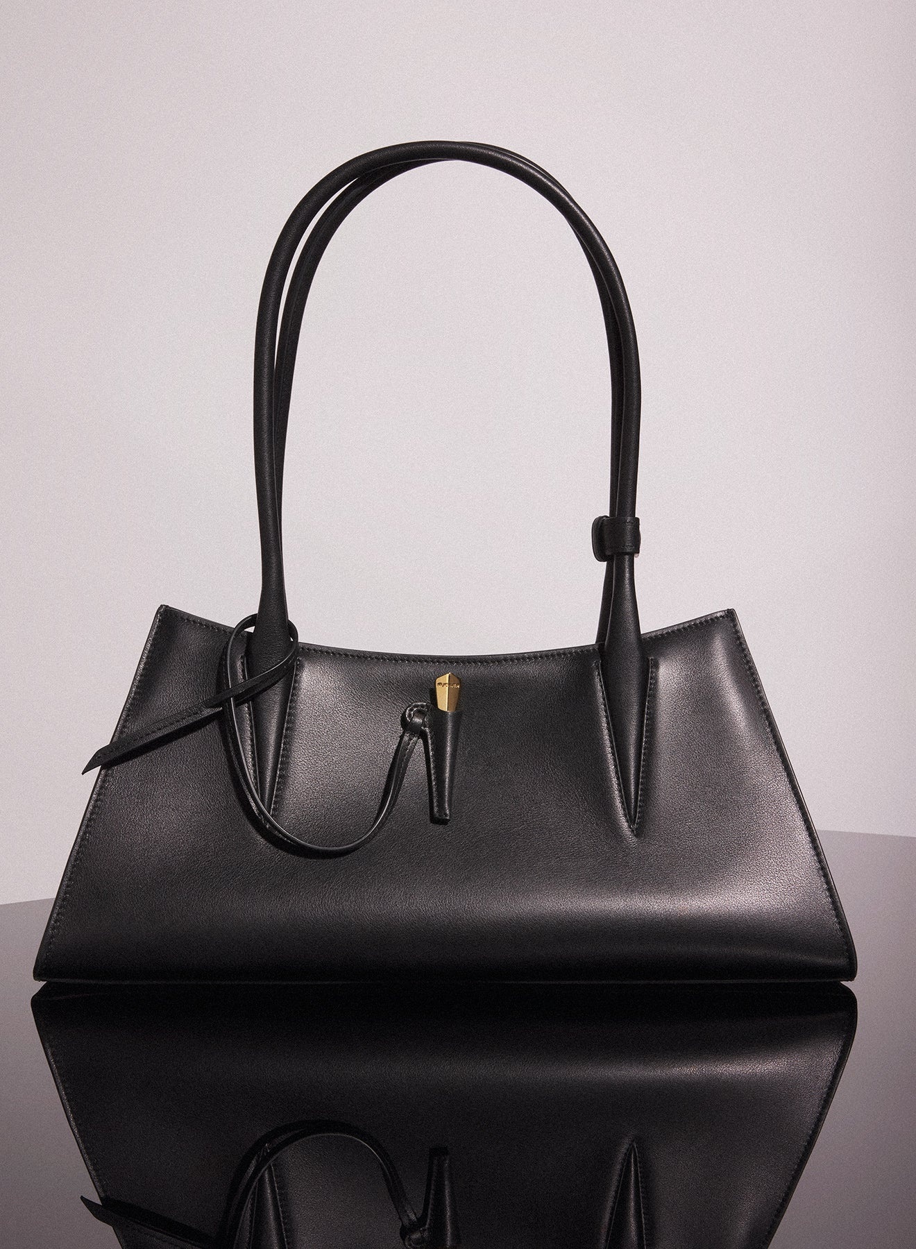 black smooth leather fang bag - 2