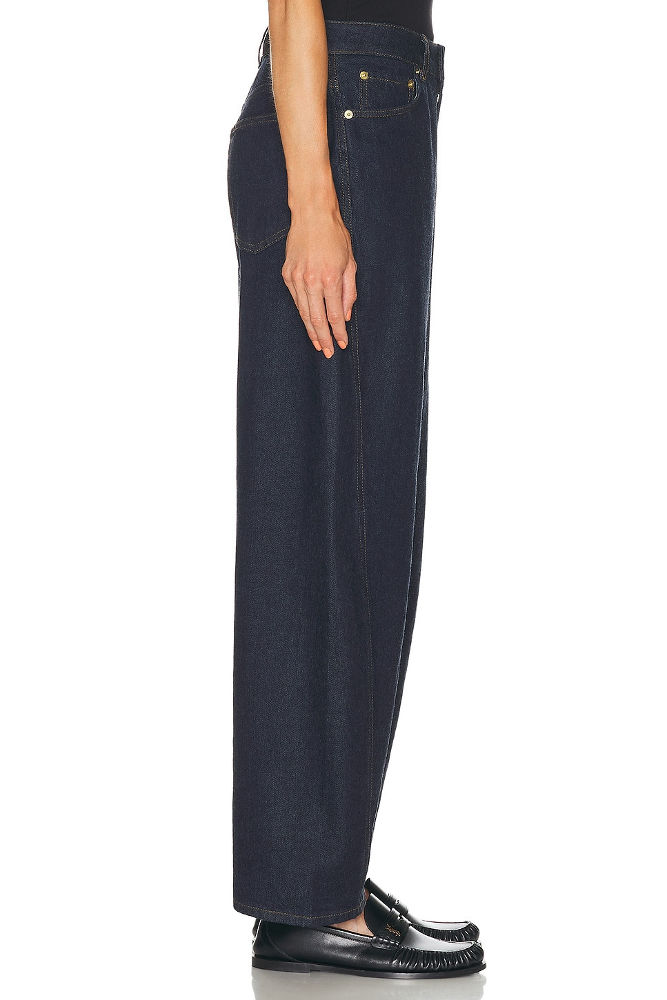 Horseshoe Leg - 3