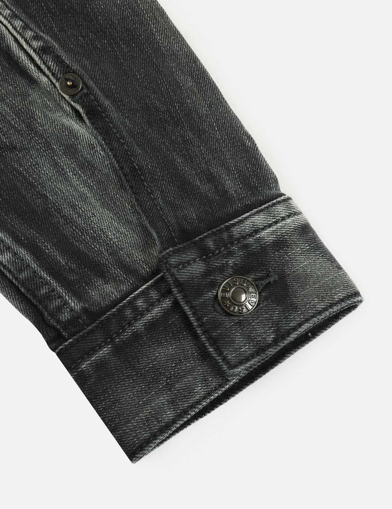 WASHED MULTIPLE BADGES AND BRUSHSTROKE DAICOCK PRINT RELAX FIT DENIM JACKET 9