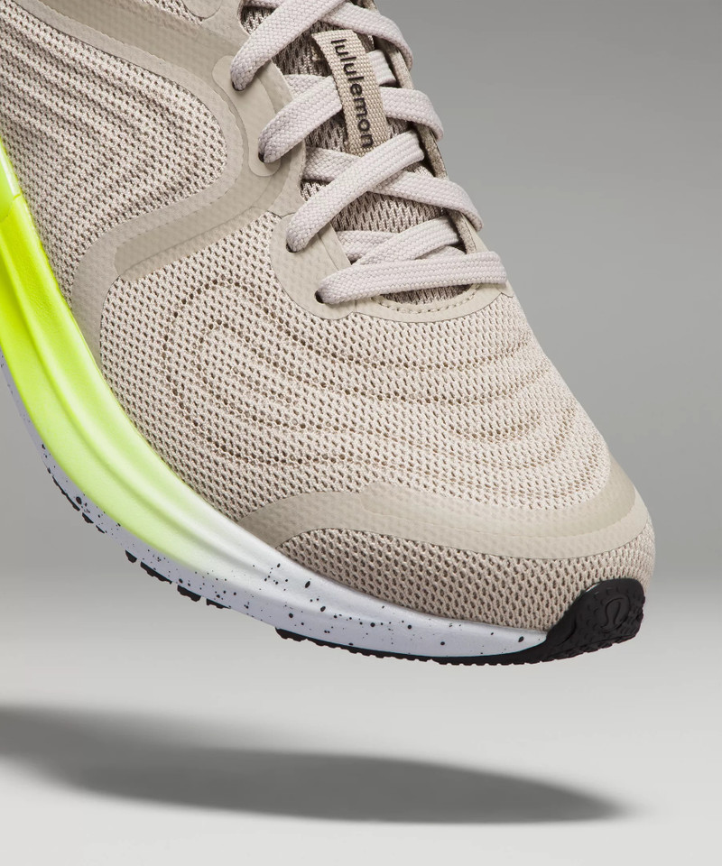 blissfeel 2 Women's Running Shoe 10