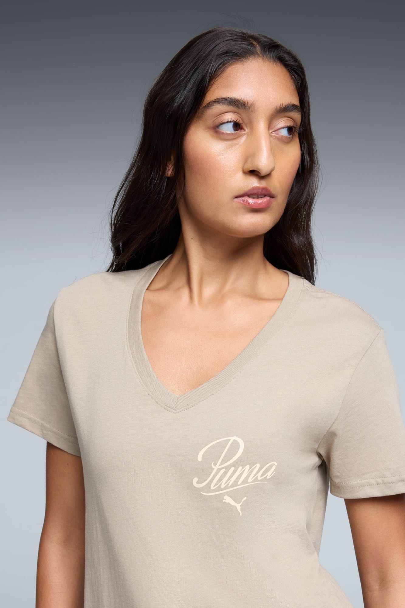 Essentials Script V-Neck Tee Women - 4