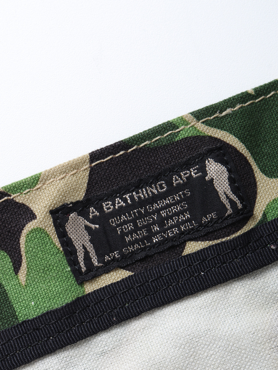 A BATHING APE - 8