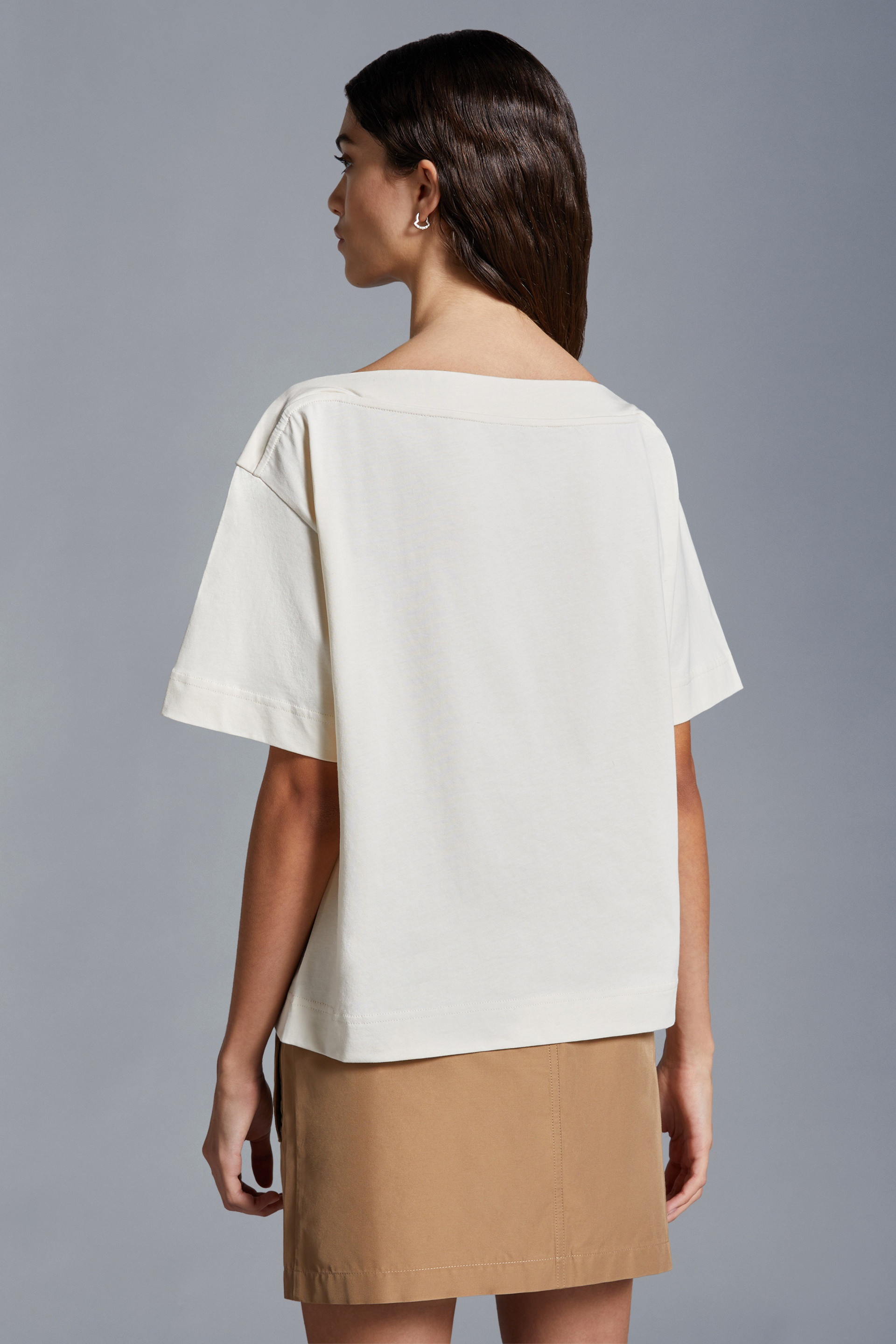 Embroidered Logo T-Shirt - 5