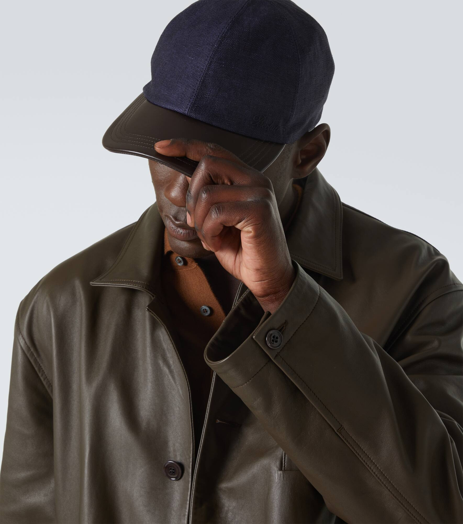 Leather-trimmed linen baseball cap - 3