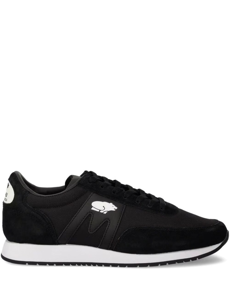 logo-patch sneakers 1