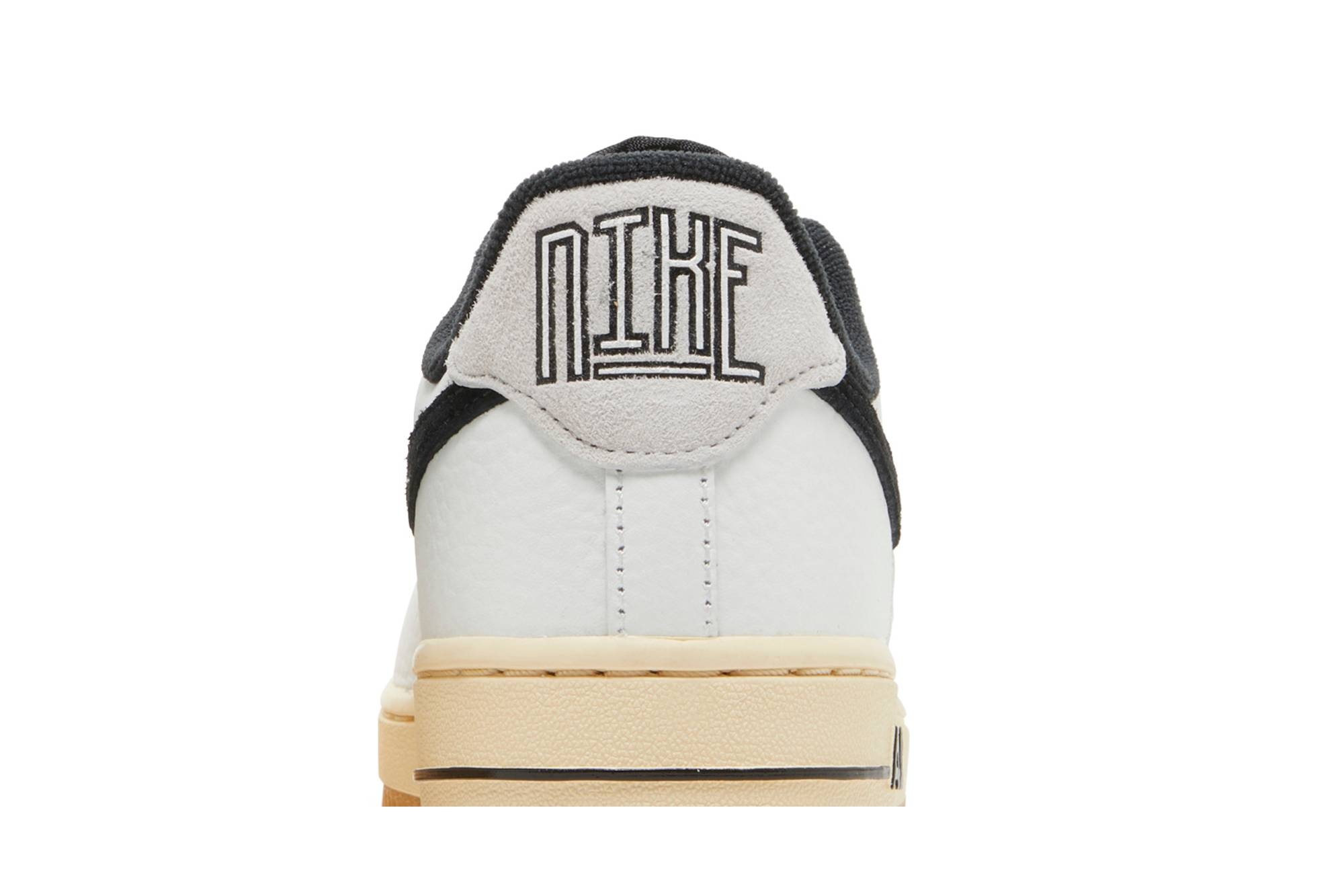 Wmns Air Force 1 '07 'Command Force - White Black' - 7