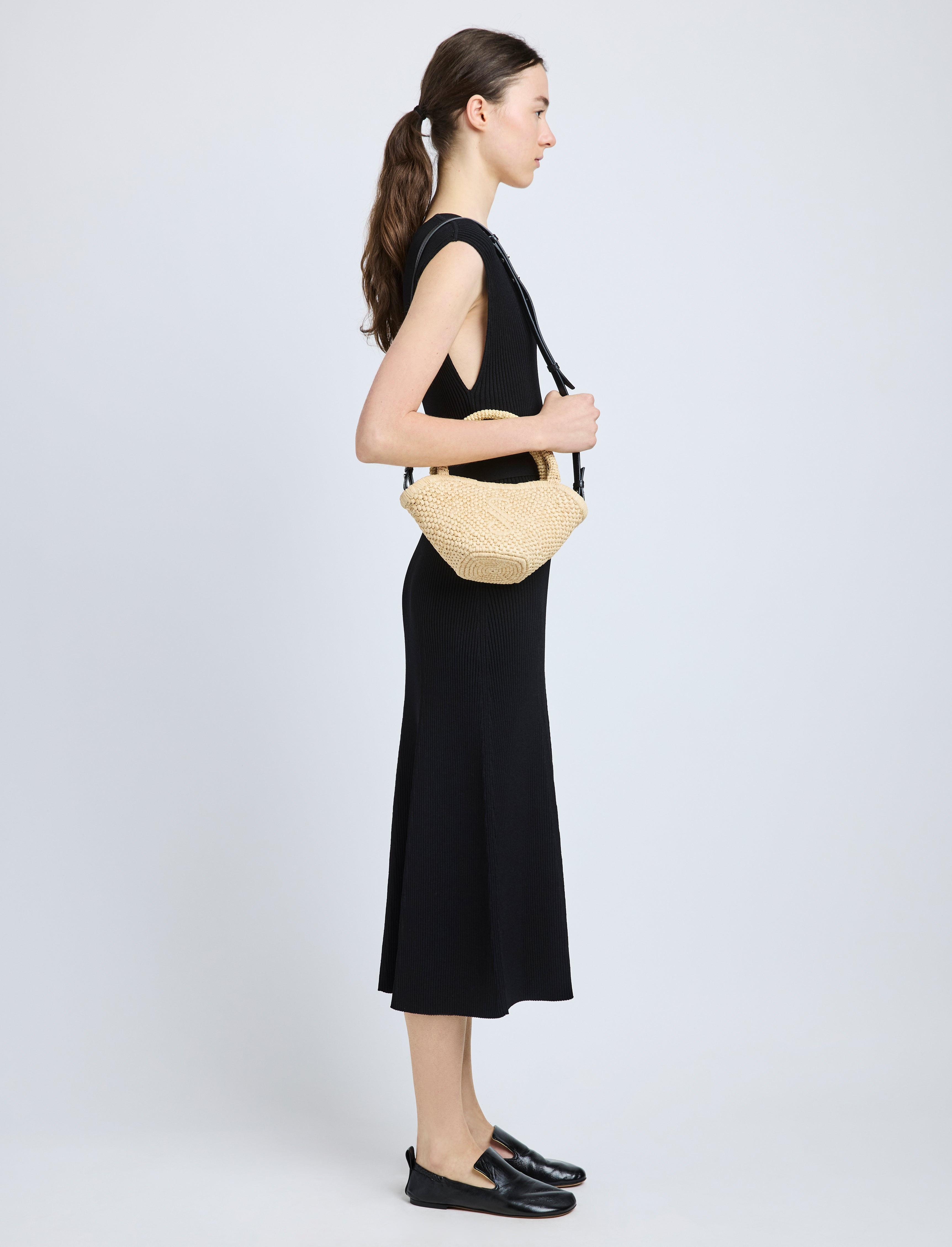 Small Chelsea Tote in Natural Raffia - 2