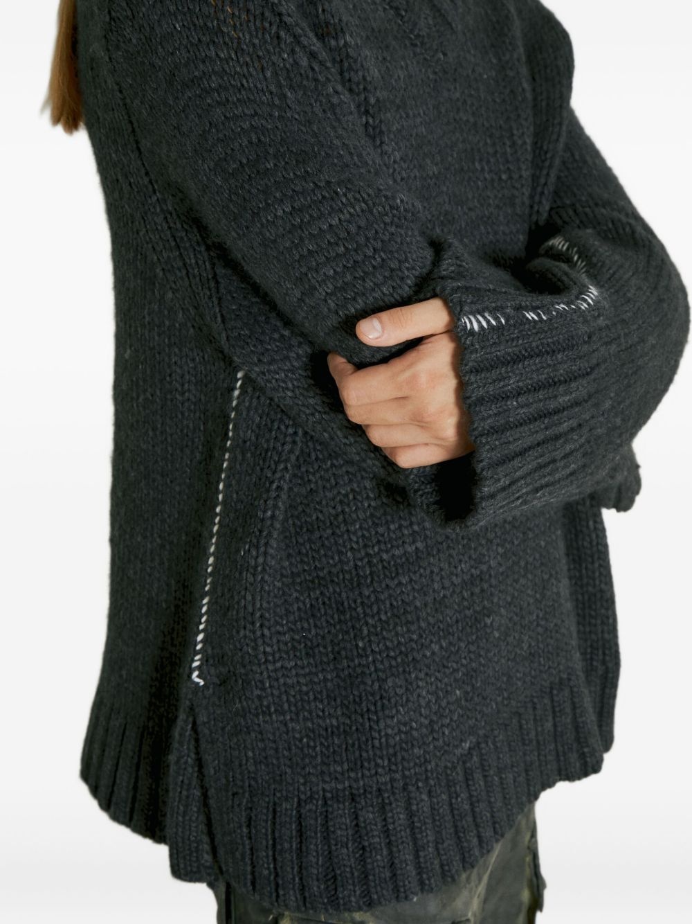 v-neck sweater - 3