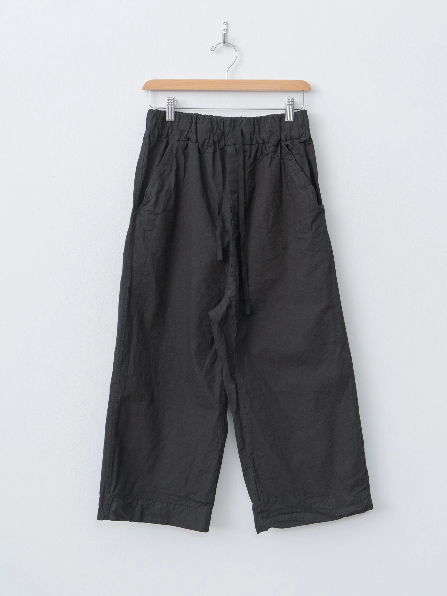 Wide & Short Trousers CC - Black - 1