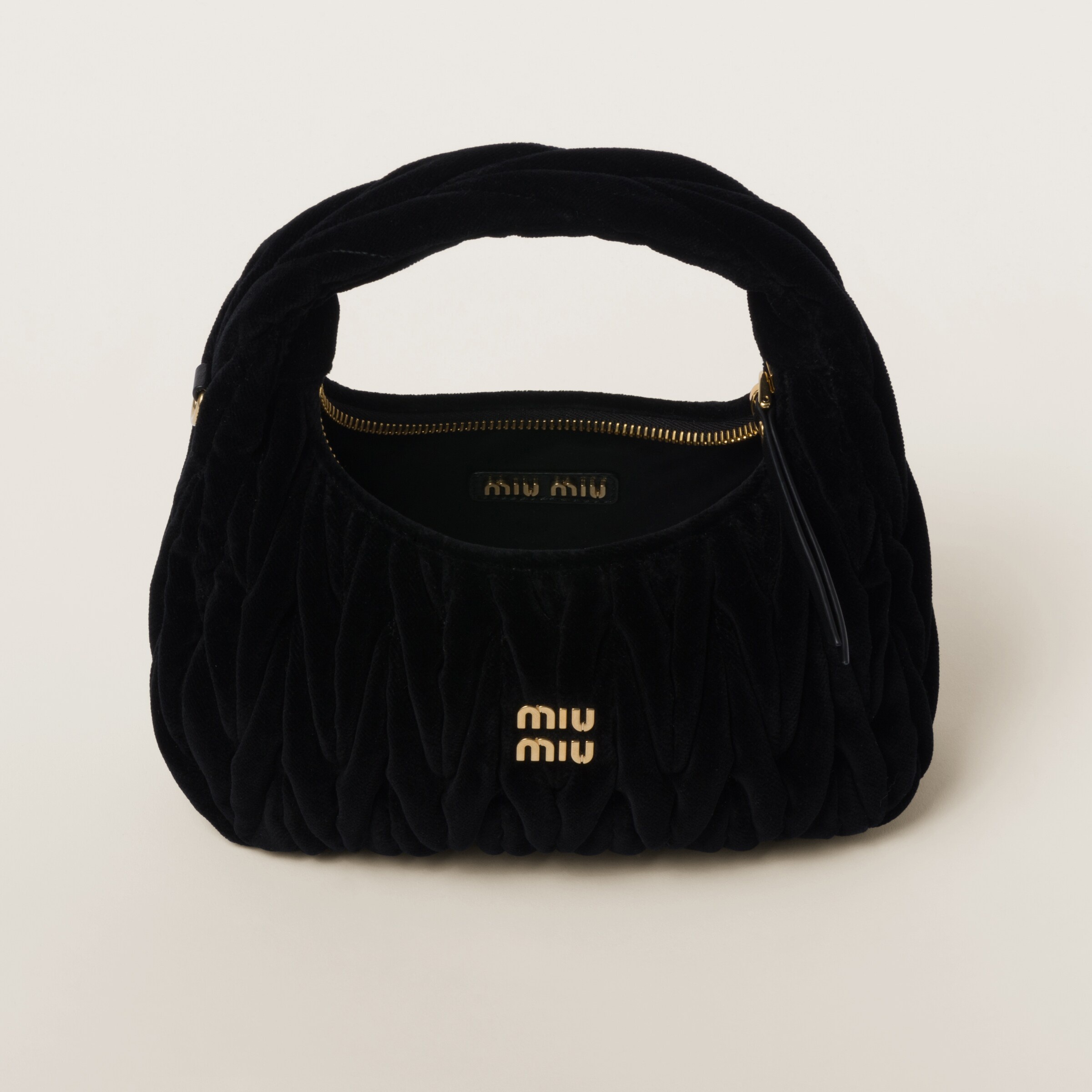 Wander matelassé velvet hobo bag - 5