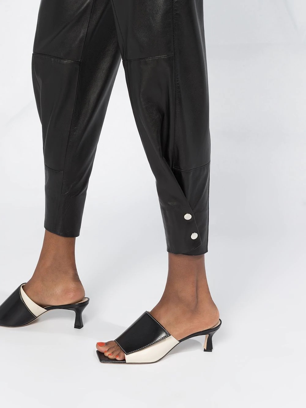 Xiamao high-waisted leather trousers - 3