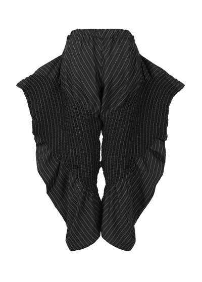 ISSEY MIYAKE CONTRACTION PANTS outlook