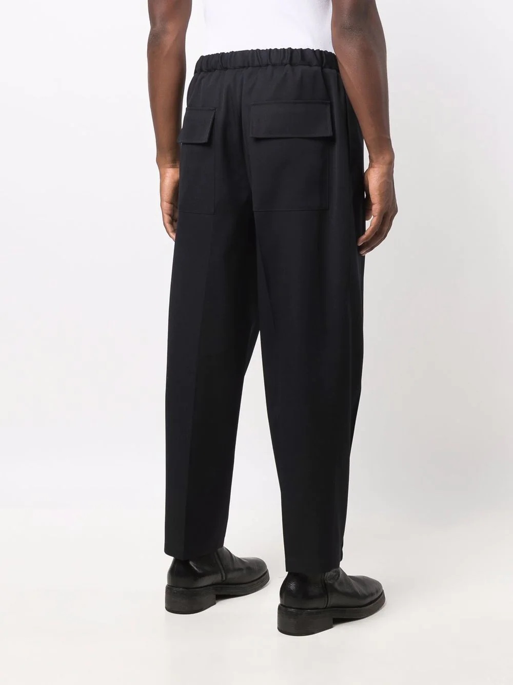 loose-fit trousers - 4