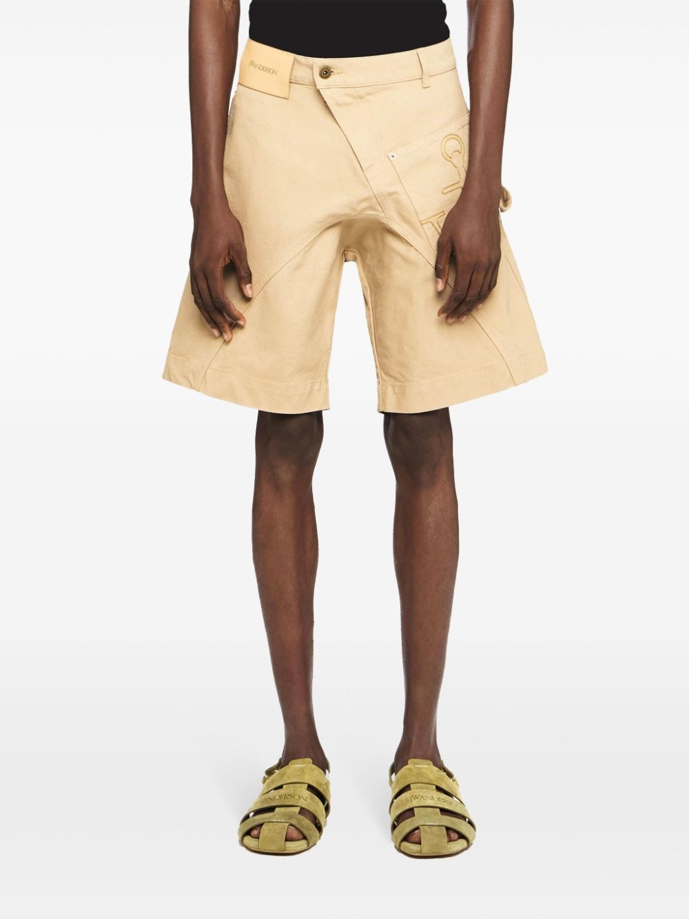 Twisted shorts - 3