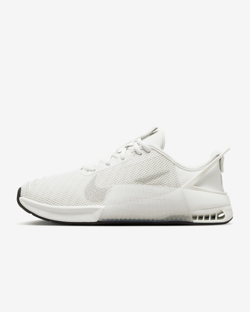 Nike Metcon 9 EasyOn Premium Women's Workout Shoes - 1