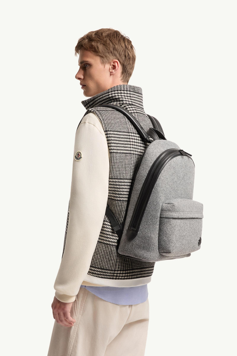 Moncler Carlo Backpack outlook