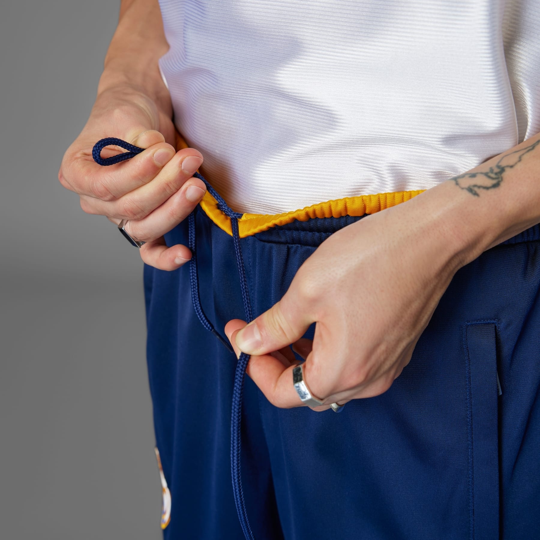 Real Madrid 99/00 Track Pants - 9