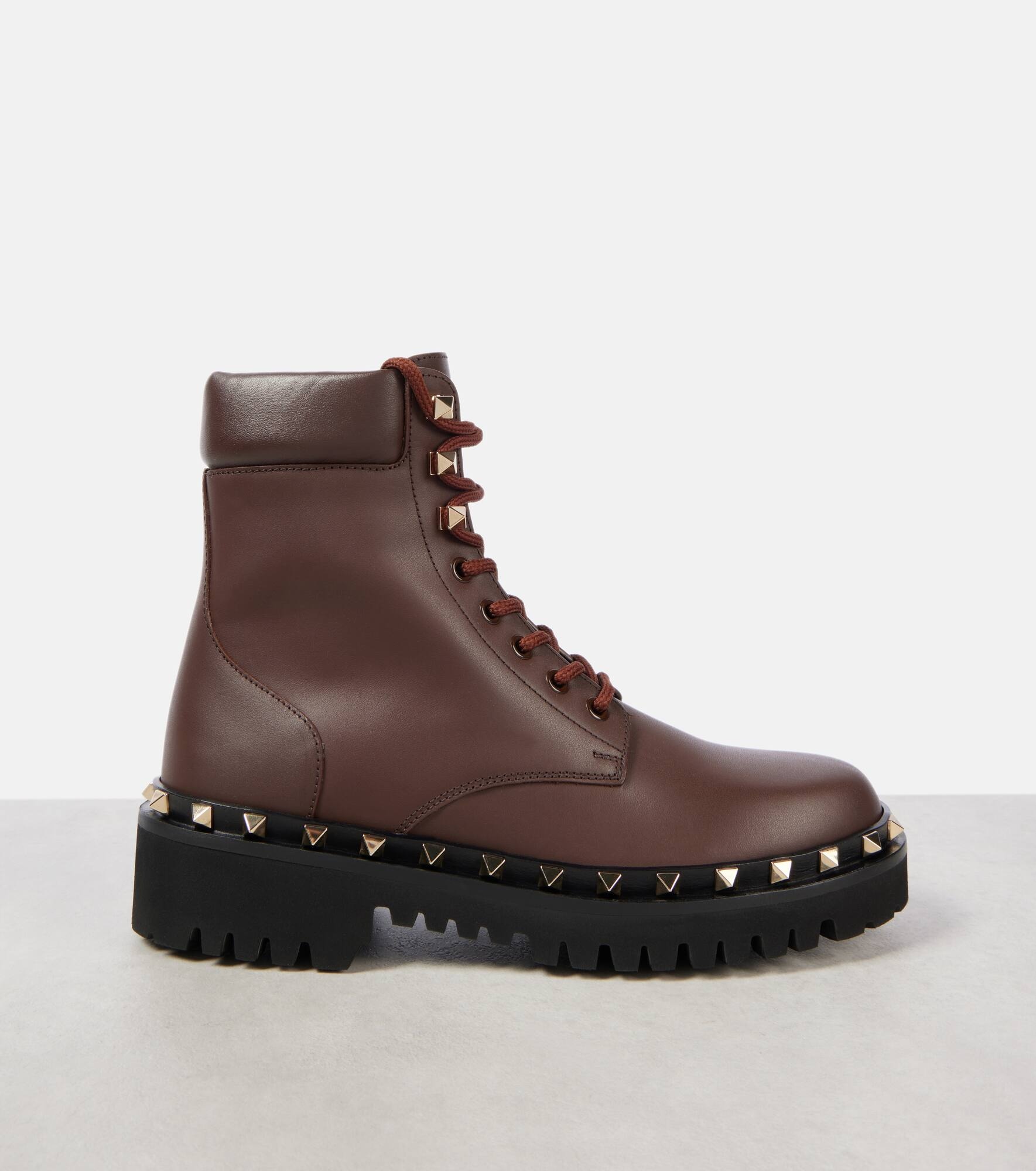 Rockstud leather combat boots - 6