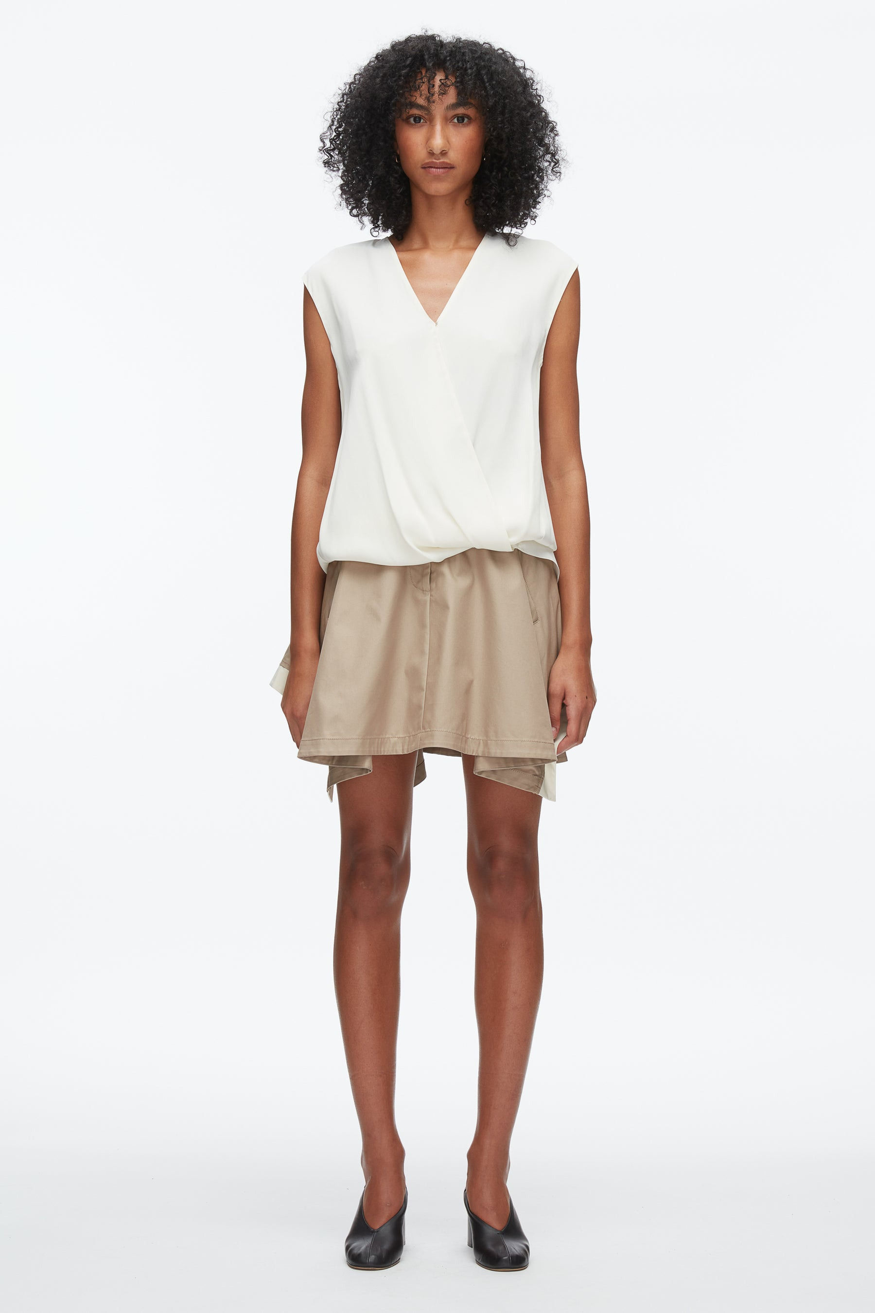 Soft Drape Sleeveless Blouse - 2
