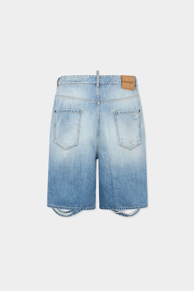 DSQUARED2 LIGHT DESTROYED WASH SURFER SHORTS outlook