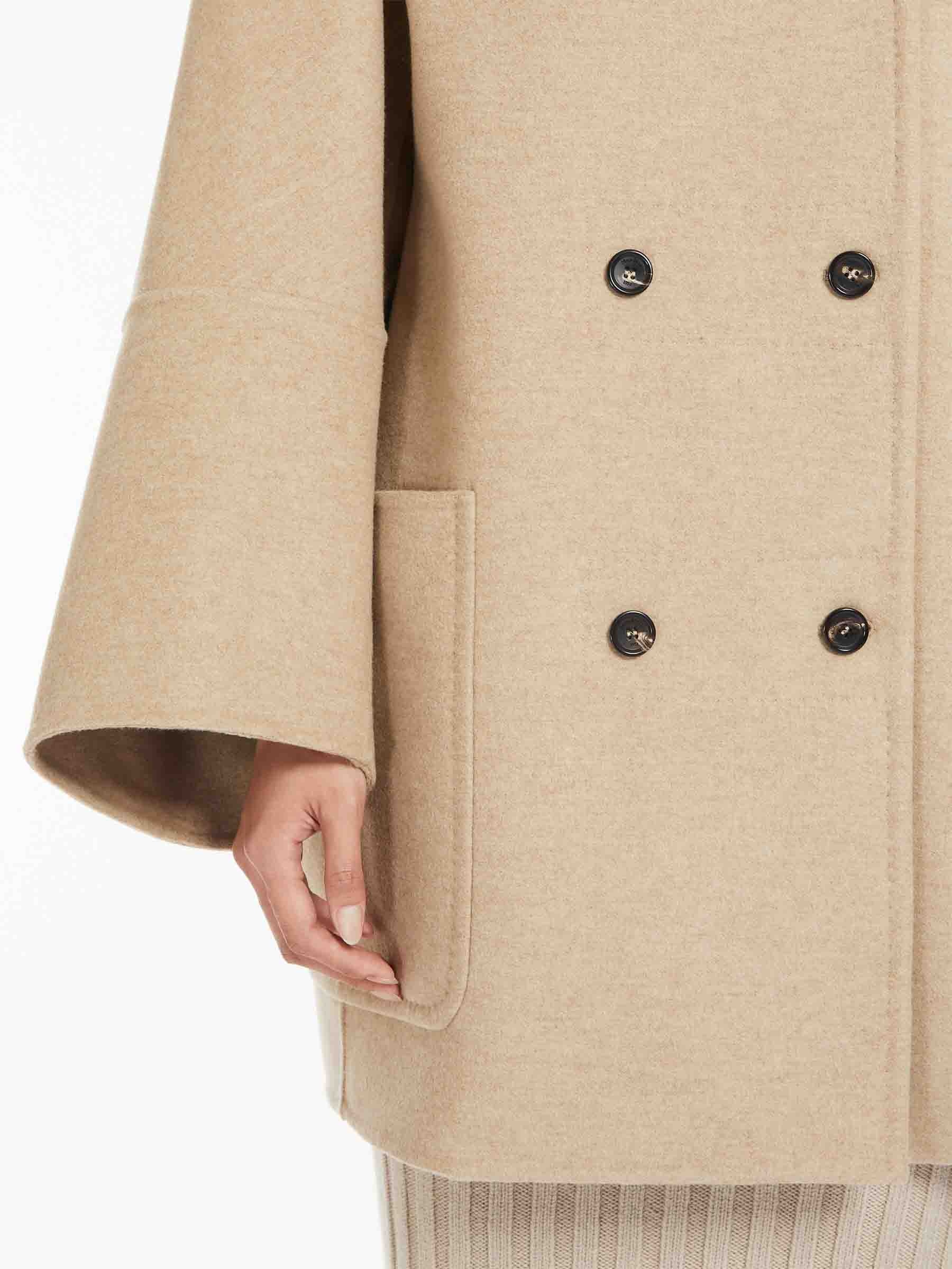 OVERSIZED HOODED COAT - 6