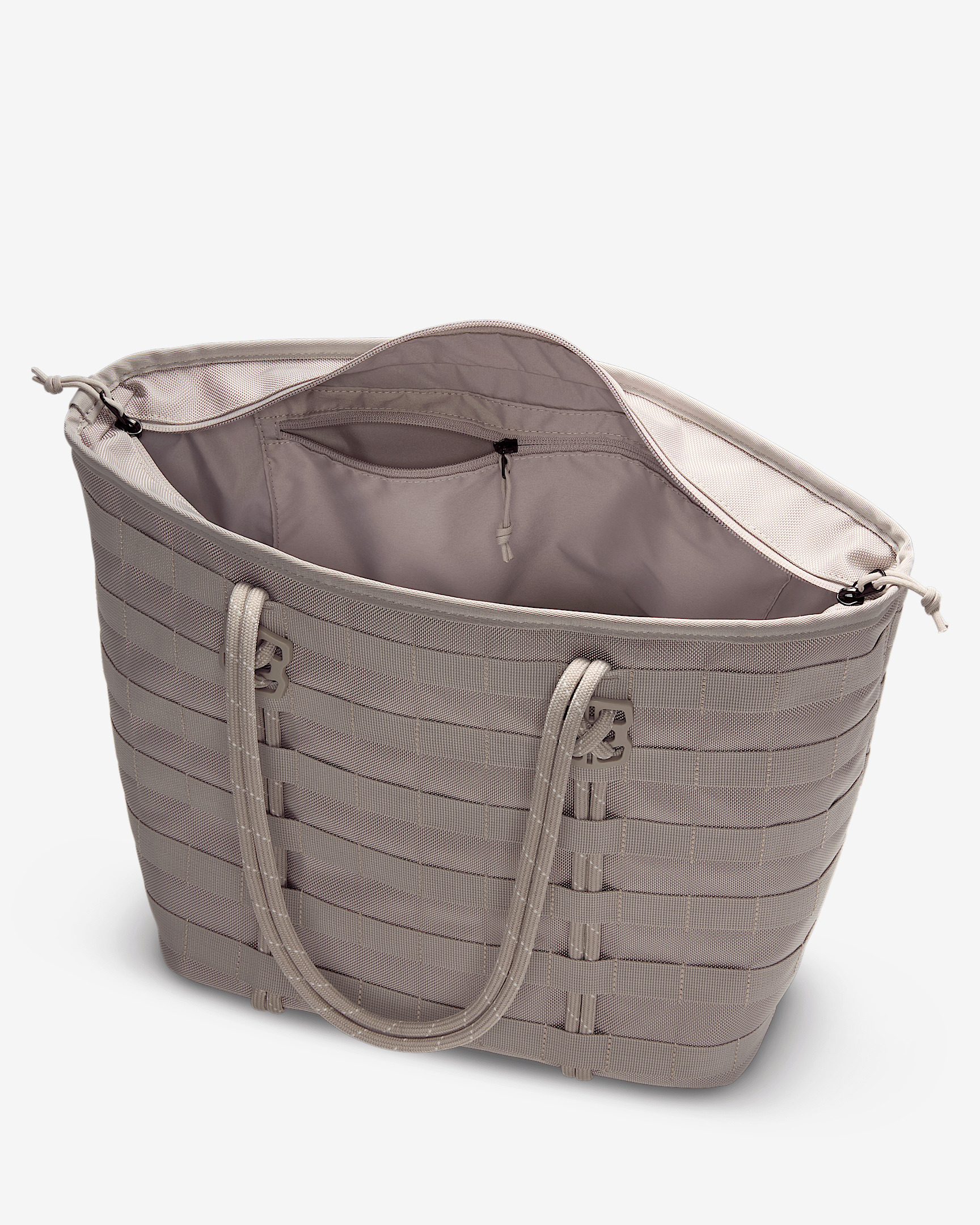 Nike Sportswear RPM Tote (26L) - 5