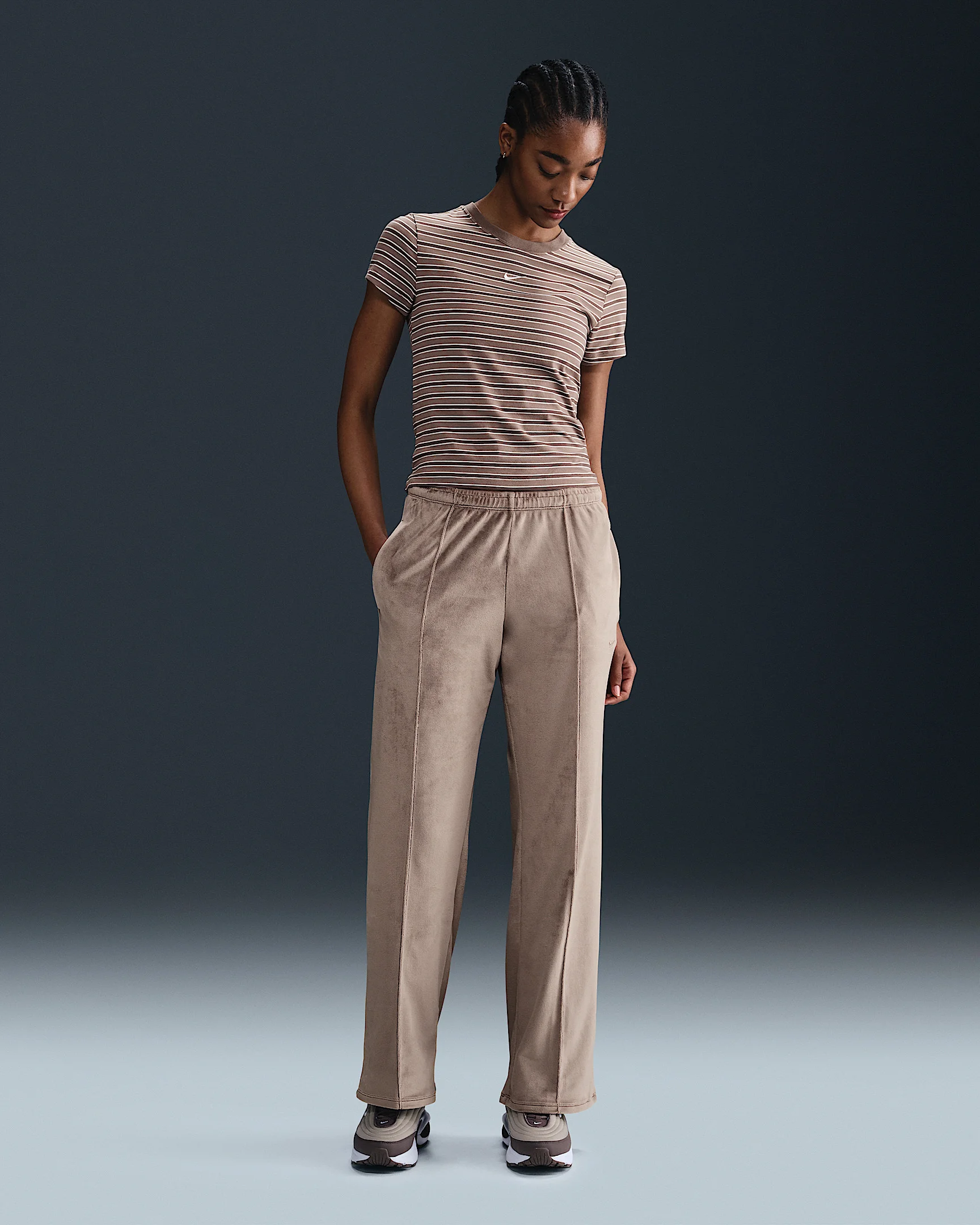 Nike Sportswear Chill Knit Women's Mid-Rise Velour Pants - 1