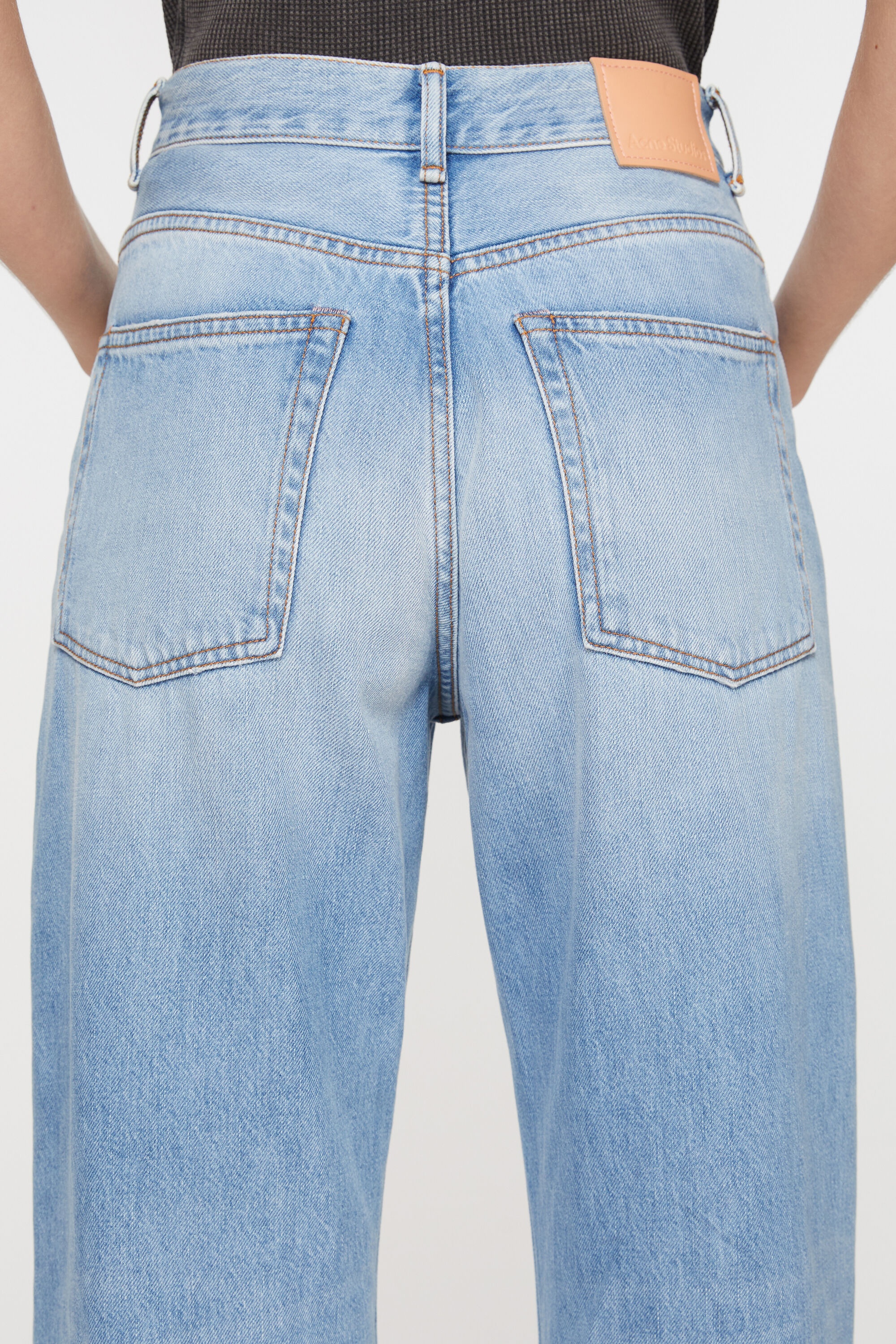 Relaxed fit jeans - 2022F - Light blue - 6