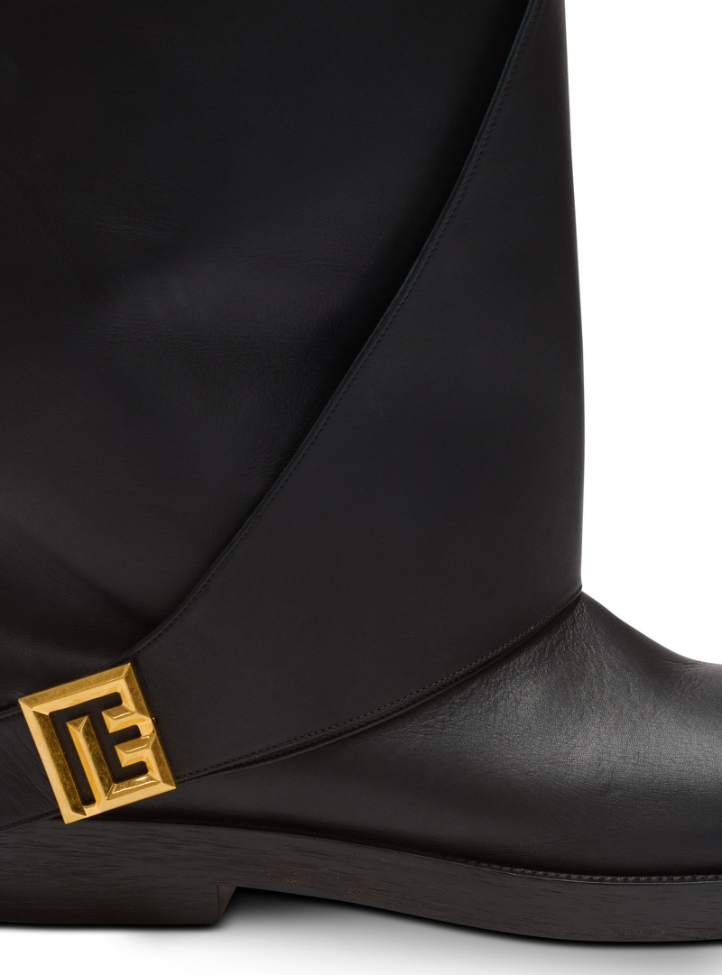 Twist flat leather boots 6