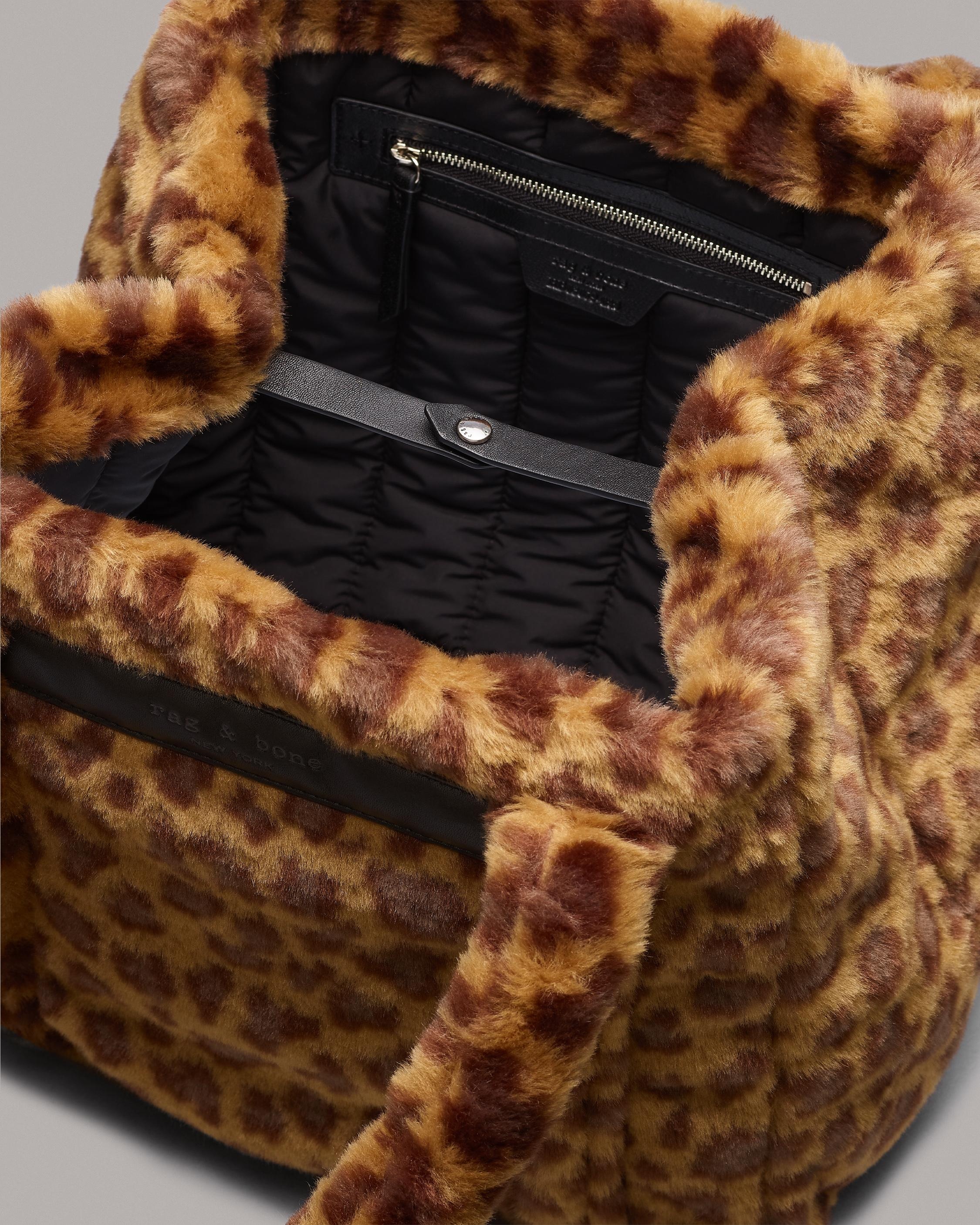 Small Cloud Tote - Leopard Faux Fur
Small Tote Bag - 4