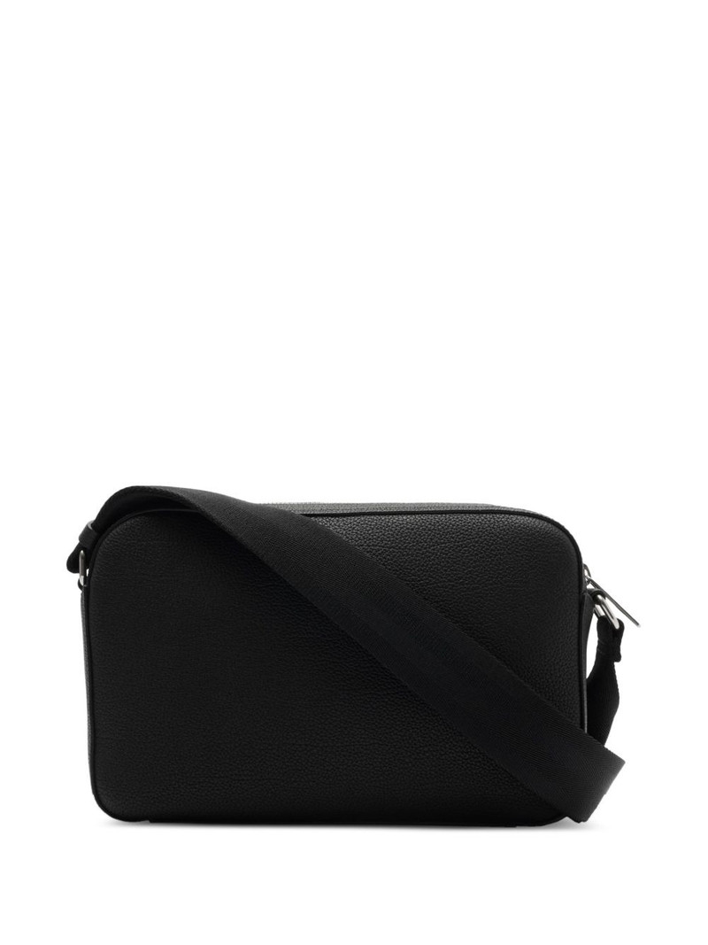 Burberry Cotswolds messenger bag outlook