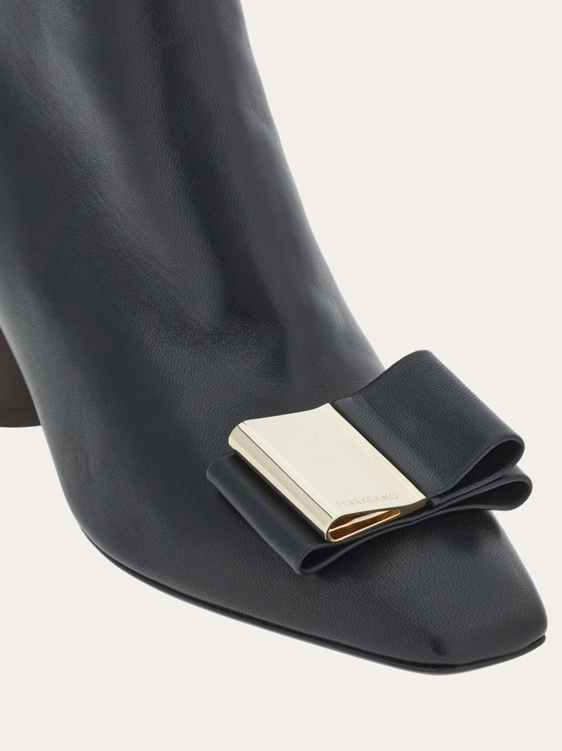 DOUBLE-BOW ANKLE BOOT 7
