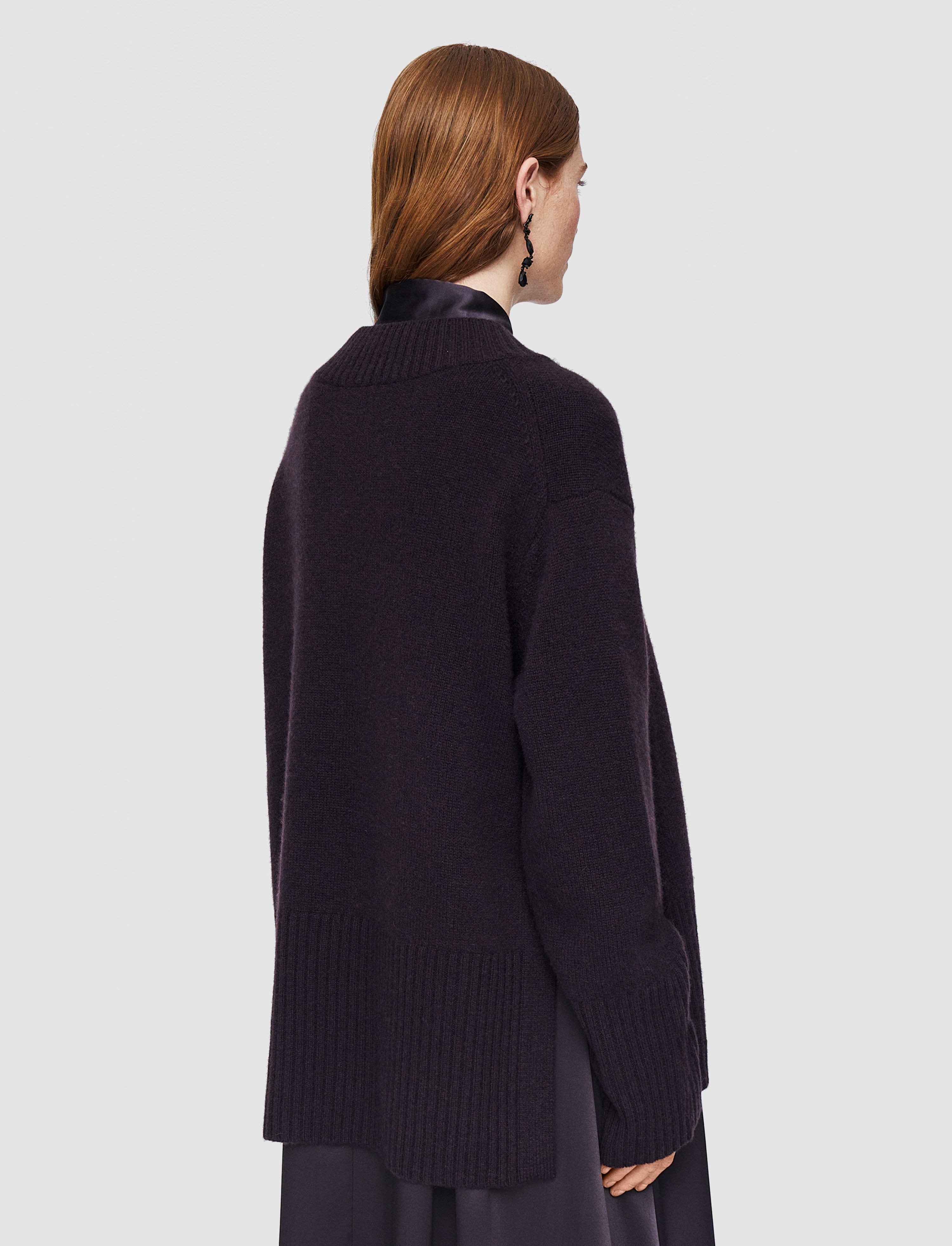 Luxe Cashmere V Neck Jumper - 4